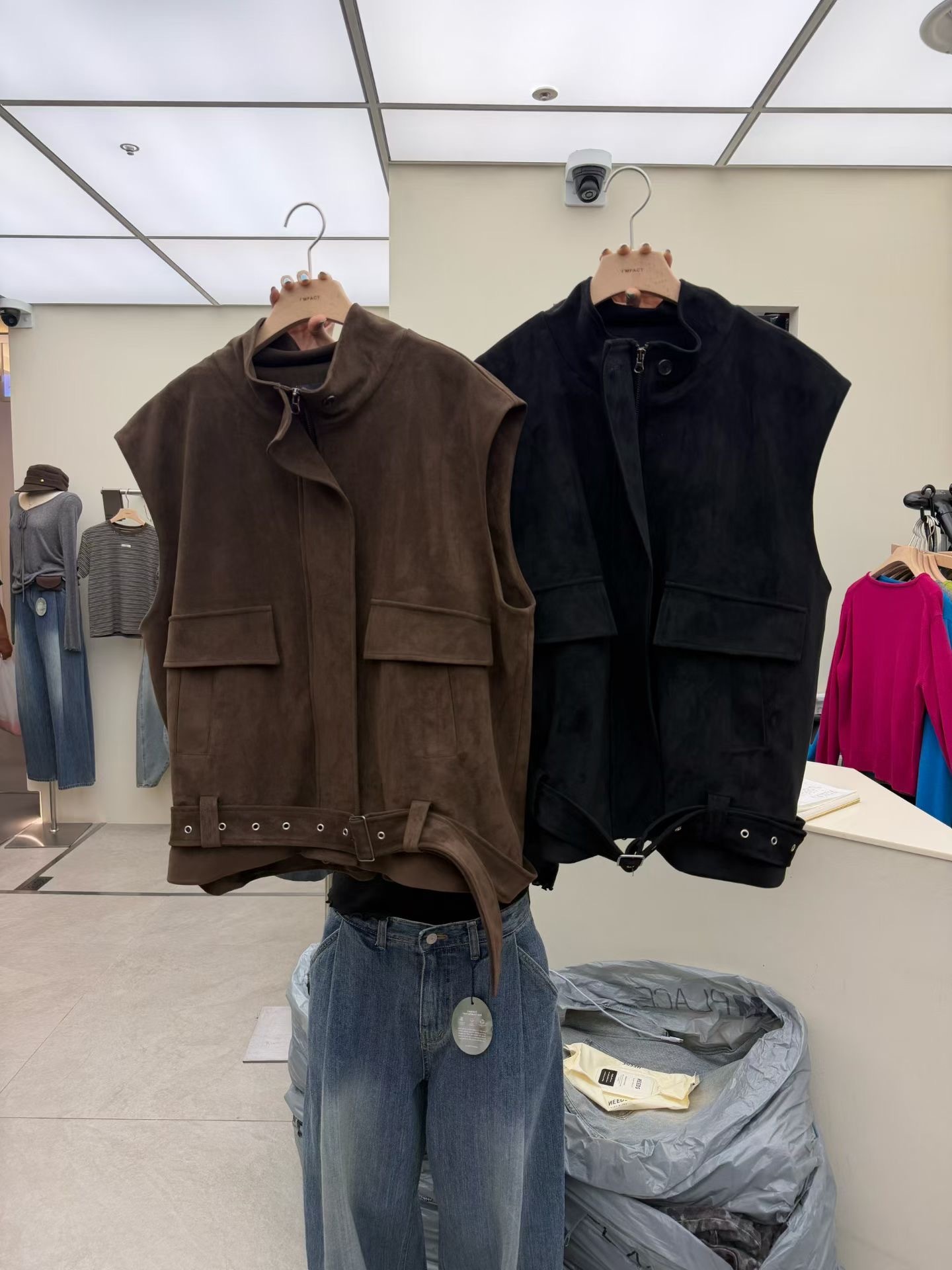 IF2607 Belted Suede Vest