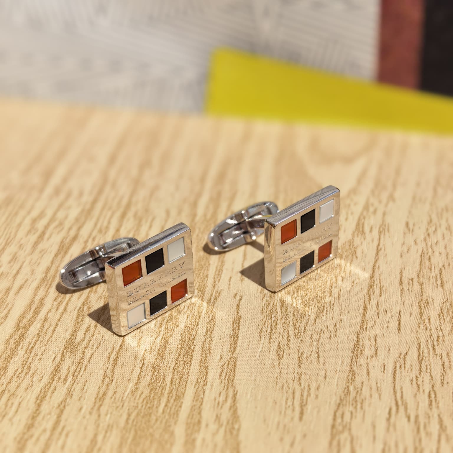 USED BURBERRY袖口鈕/Cufflinks 方型琺瑯格紋袖扣 #香榭站正品