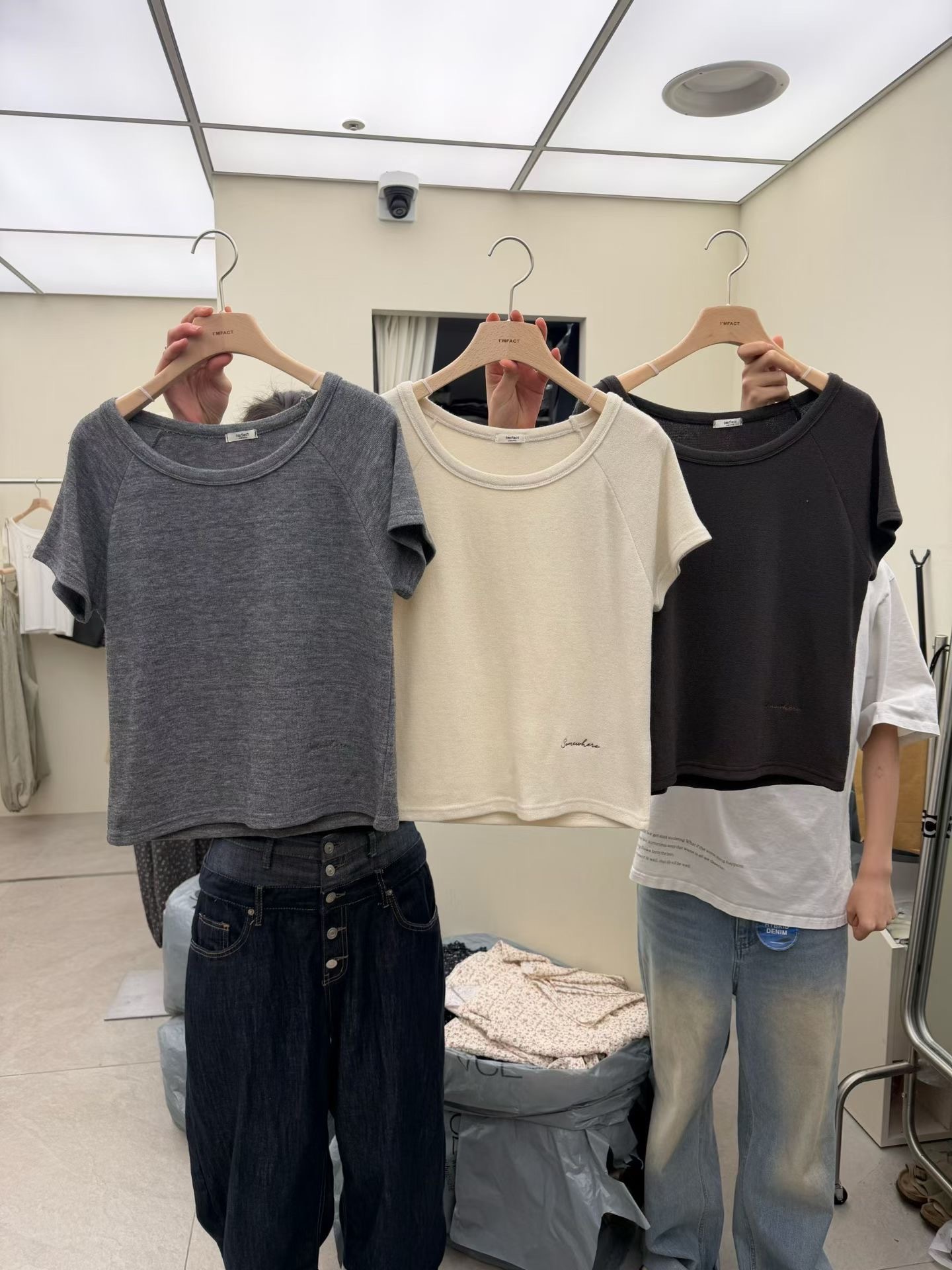 IF2611 Round neck Tee