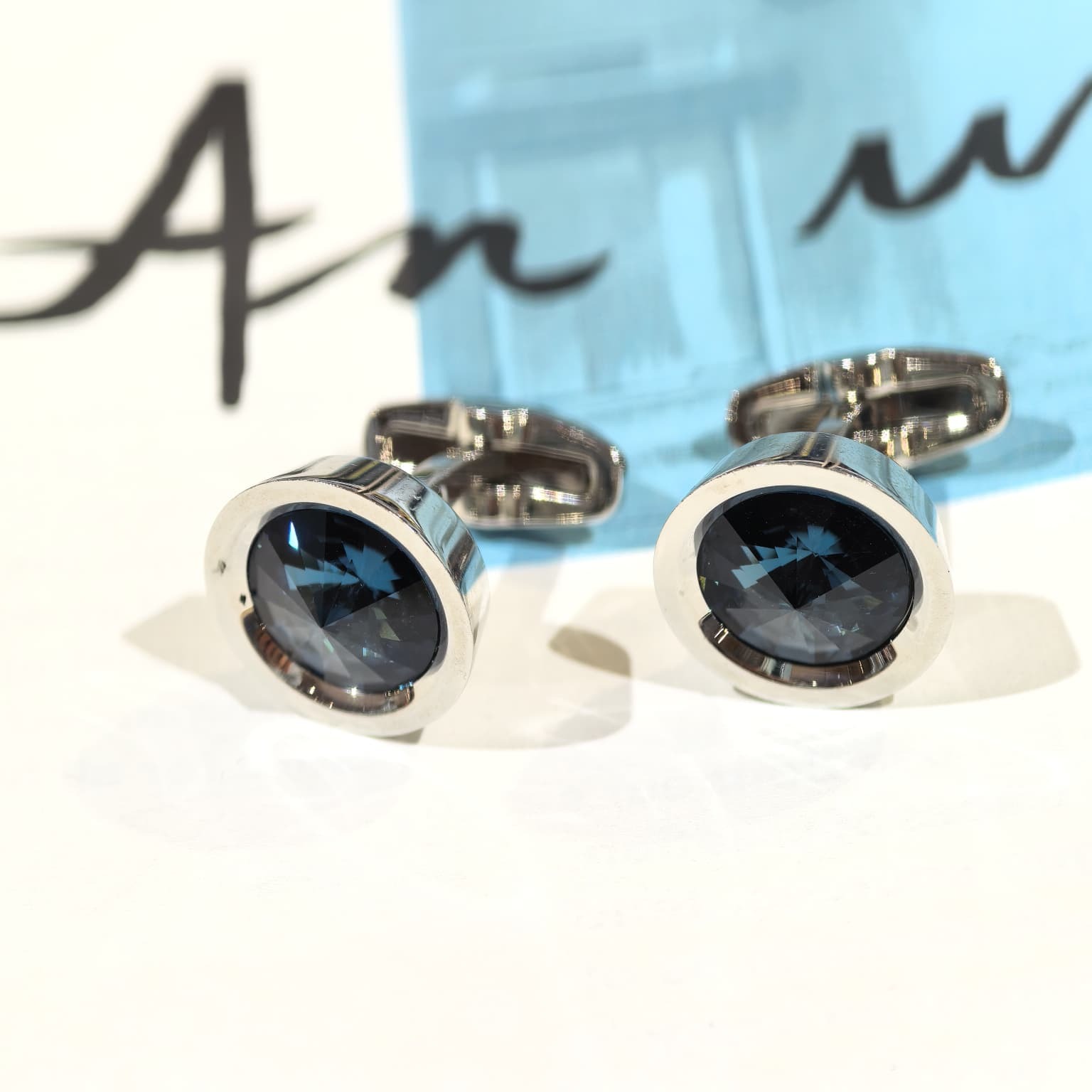 USED SWAROVSKI 袖口鈕/Cufflinks 圓形藍色彩鑽扣 Round Blue Cufflinks #香榭站正品