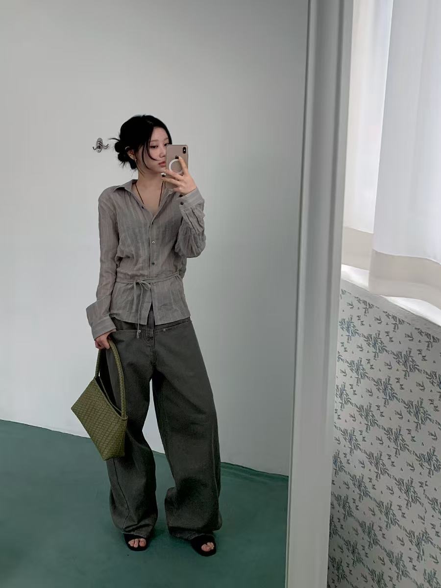 IF2620 Wide Slash Grey Jeans