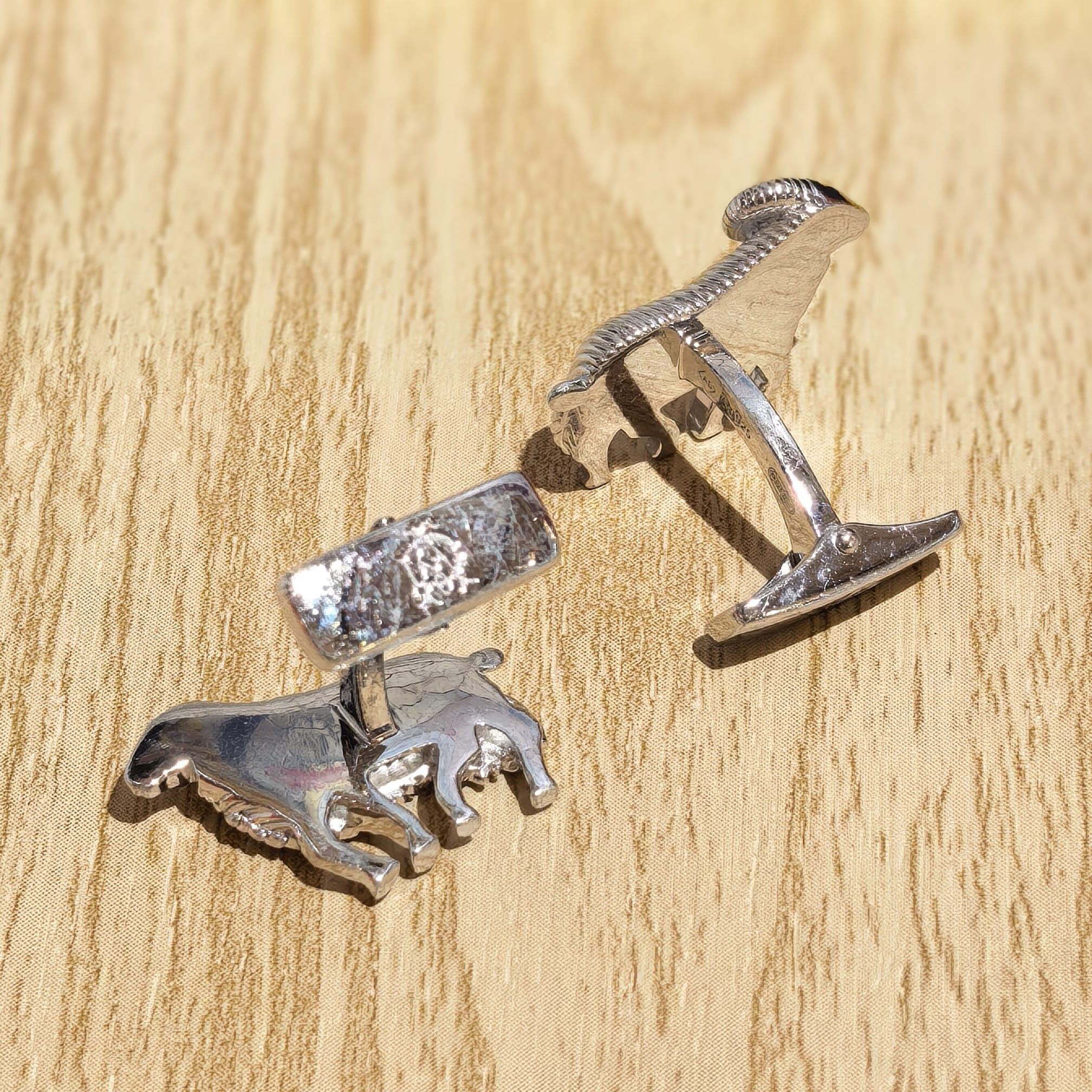 98%NEW, DUNHILL袖口鈕/Cufflinks, 925純銀, 羊年限定喜羊羊鈕扣 #香榭站正品
