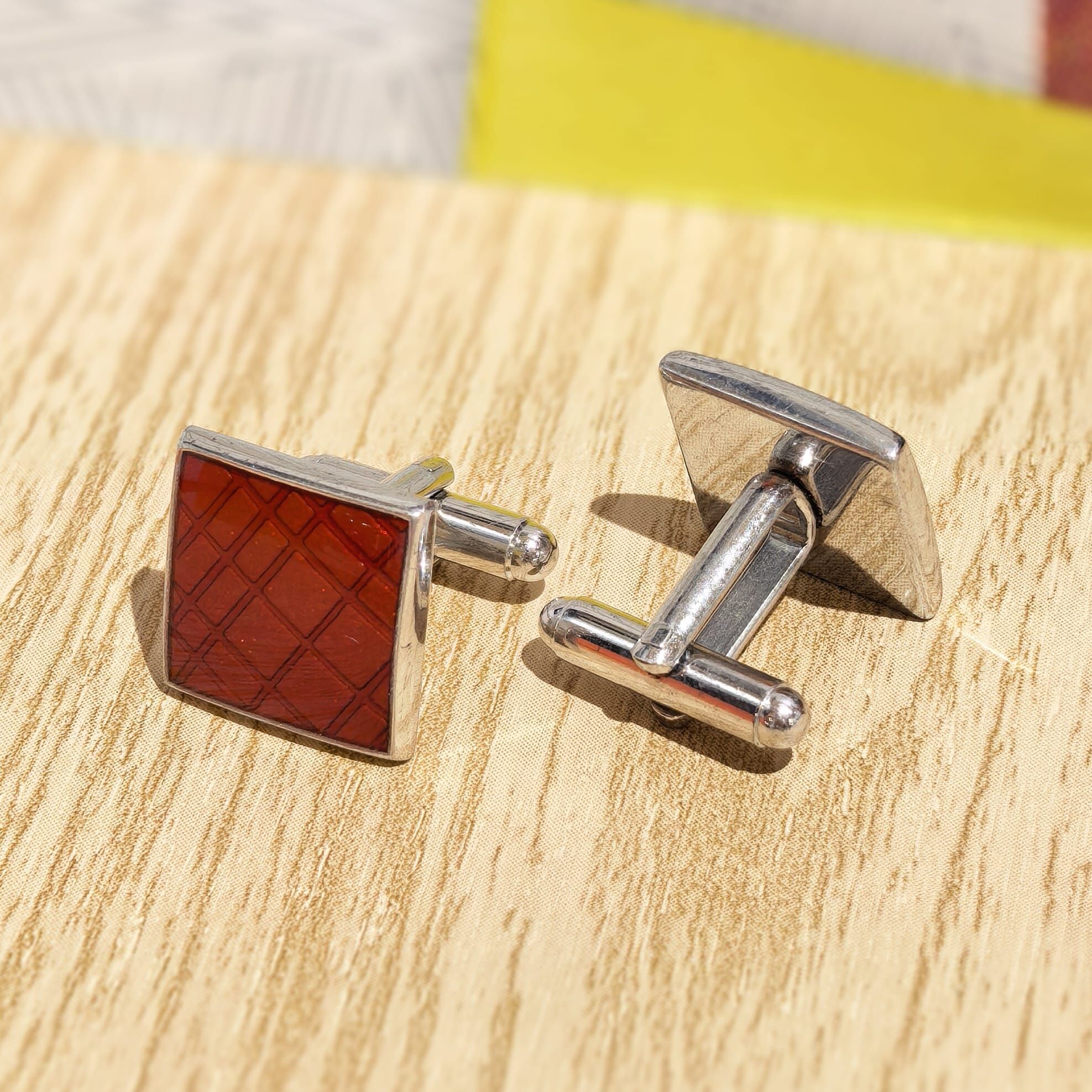 USED 袖口鈕/Cufflinks 正方形紅色晶格紋飾面的金屬袖扣 #香榭站正品