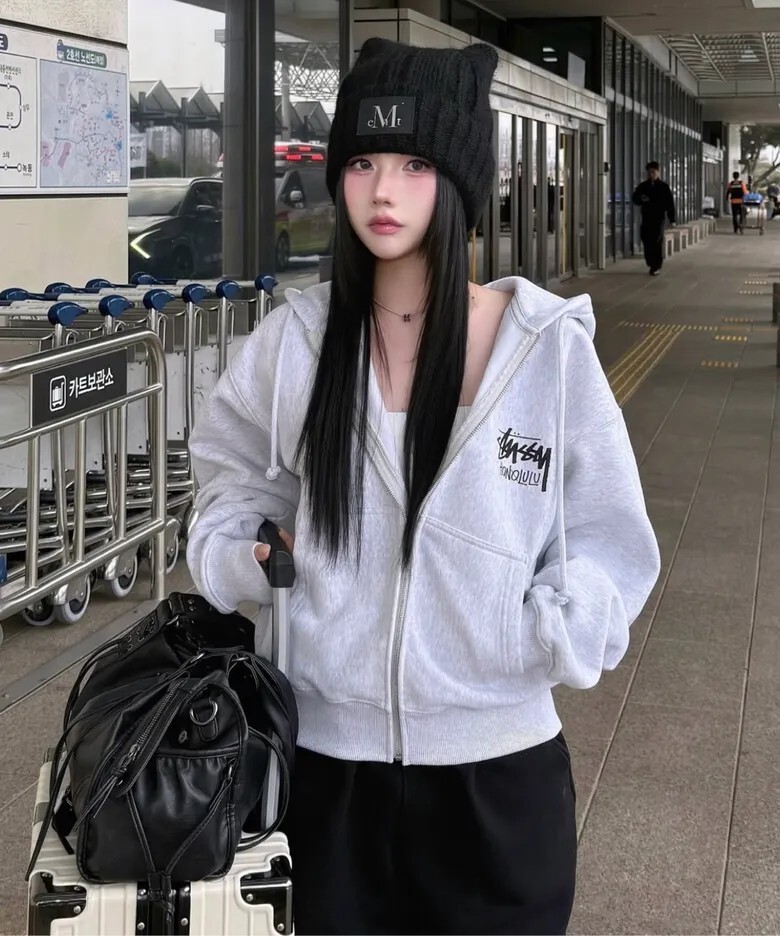 【預購】韓國 MUCENT Misty Leather Patch Cat Beanie 迷霧皮革貼布 貓耳針織帽 毛線帽