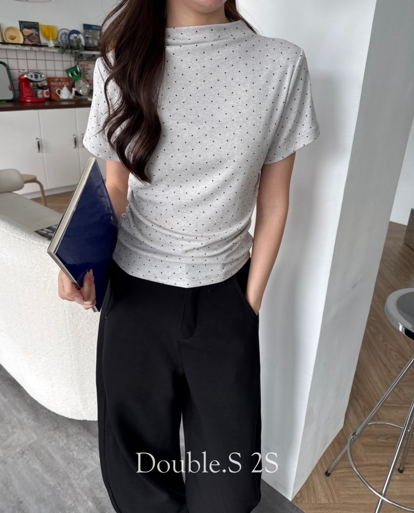 側抓皺小波點彈性tee*3色