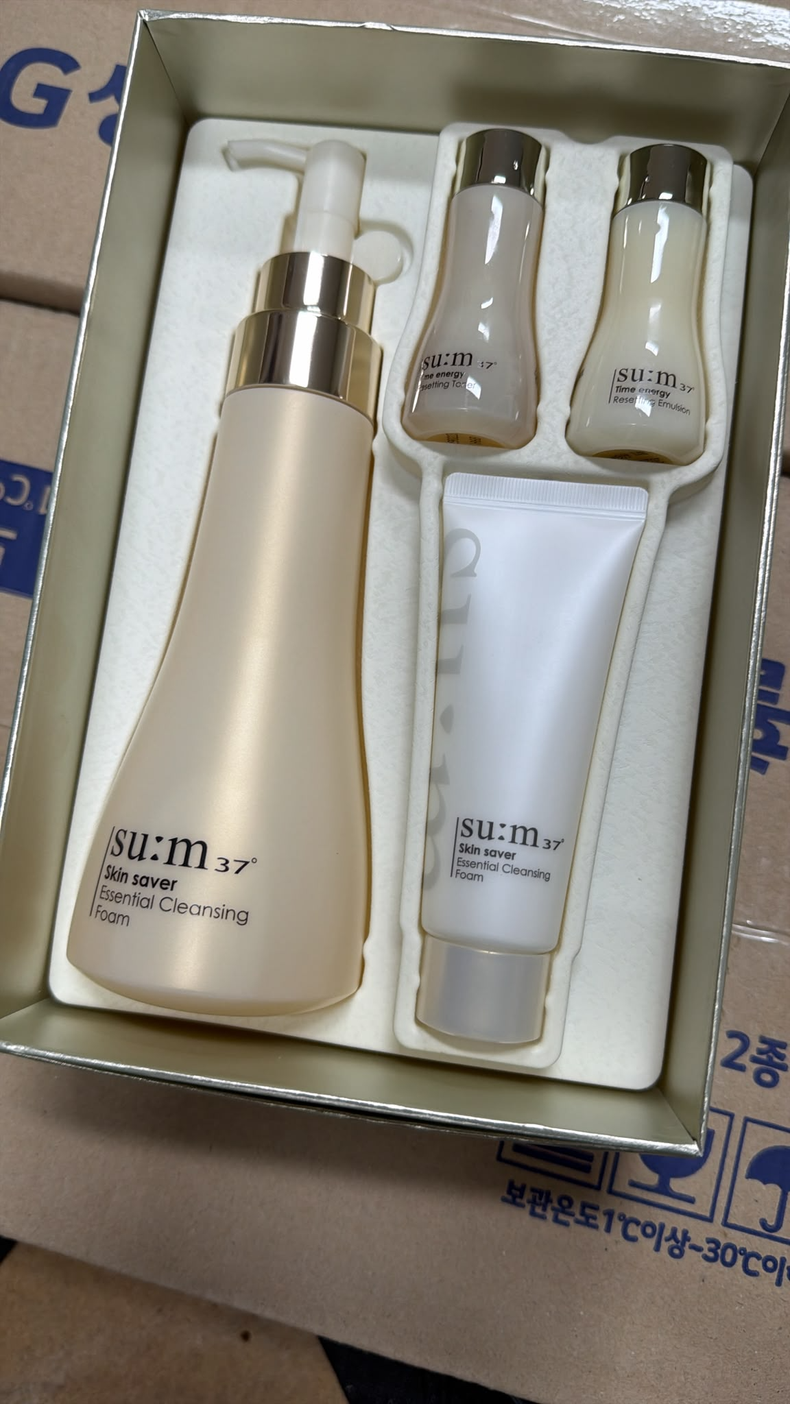 ES084 SU:M37° 呼吸 | Skin Saver 溫和保濕潔面泡沫4件套 exp:2029.03