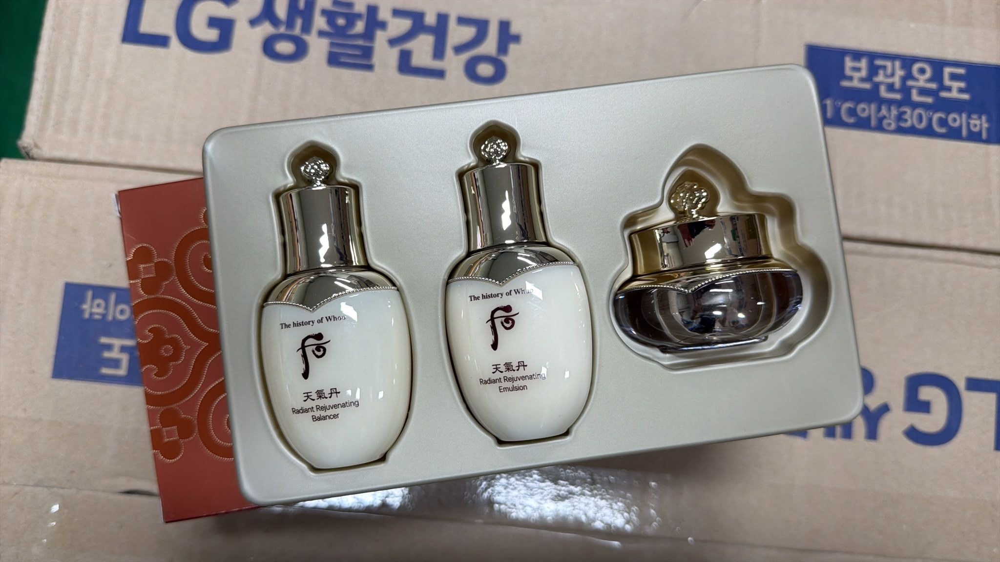 ES022 The Whoo 后 天氣丹華炫重生旅行護膚3件套 exp:2029.03