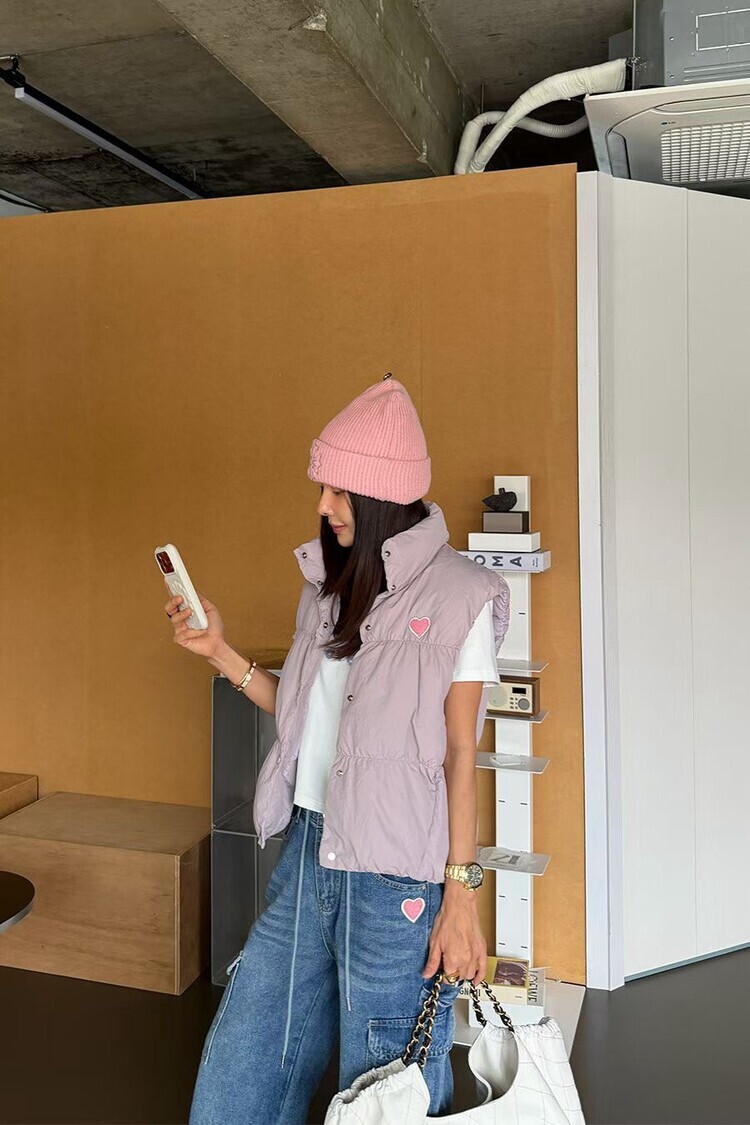 9K013-立體毛毛愛心霧紫色鴨絨背心【預購】((不列入會員折扣))