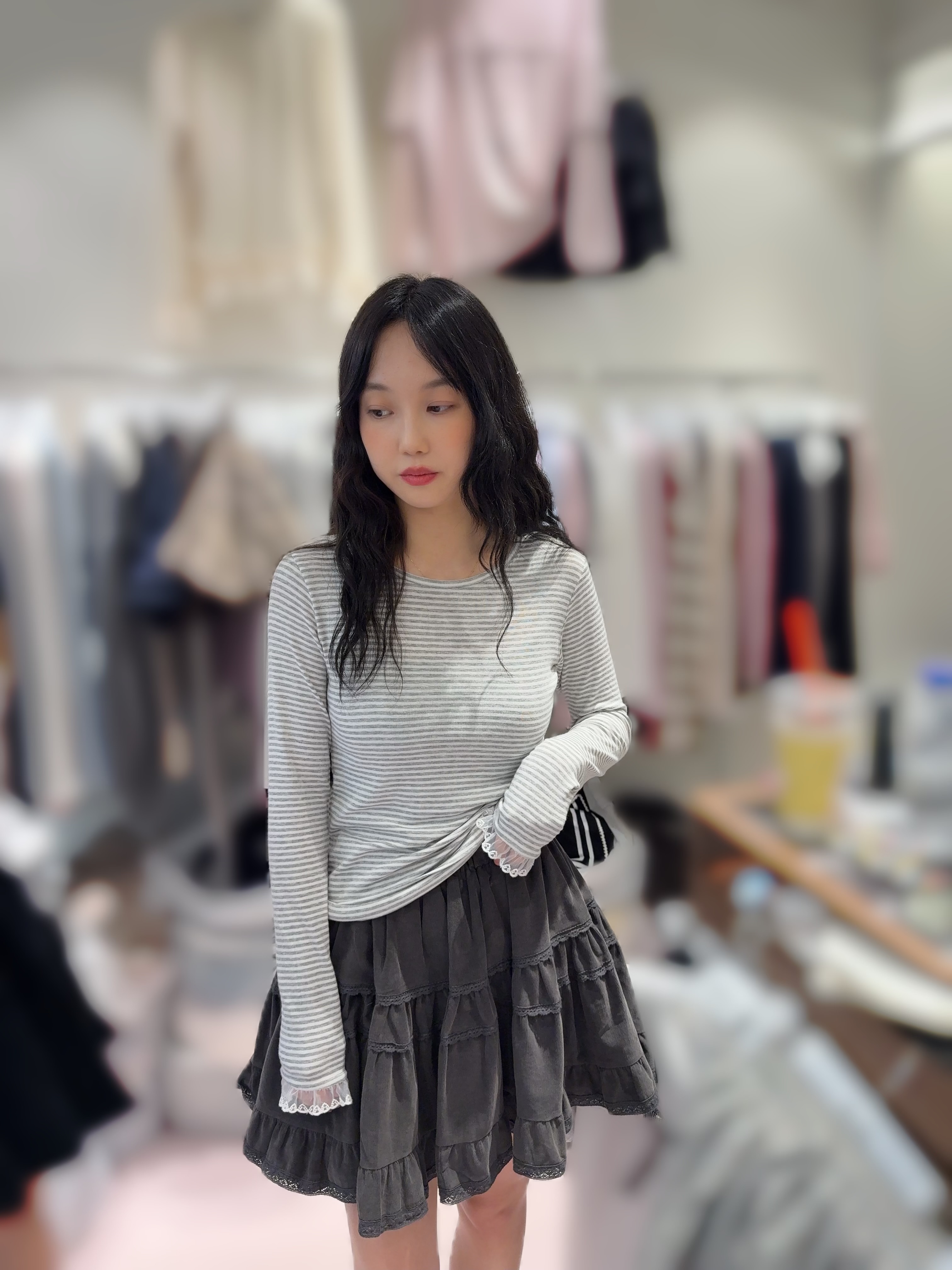 BE21 韓風莫代彈力幼間 T   胸35-42 長22 $419