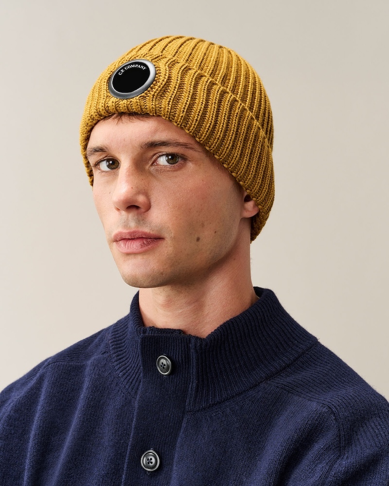 C.P. Company - Extrafine Merino Wool Lens Beanie - 21CMAC739A005509A232 BUCK THORN BROWN