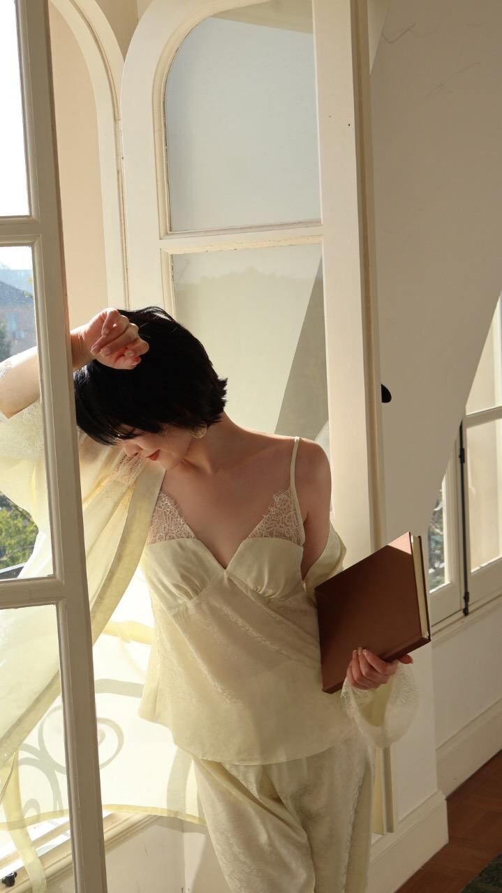 IK14-奶杏蕾絲優雅三件套
