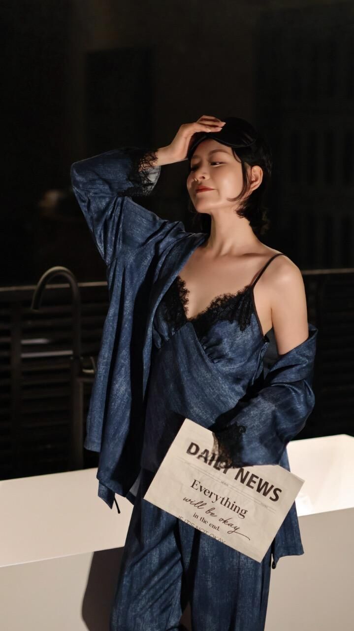 IK28-慵懶夜幕蕾絲拼接緞面三件式居家套裝