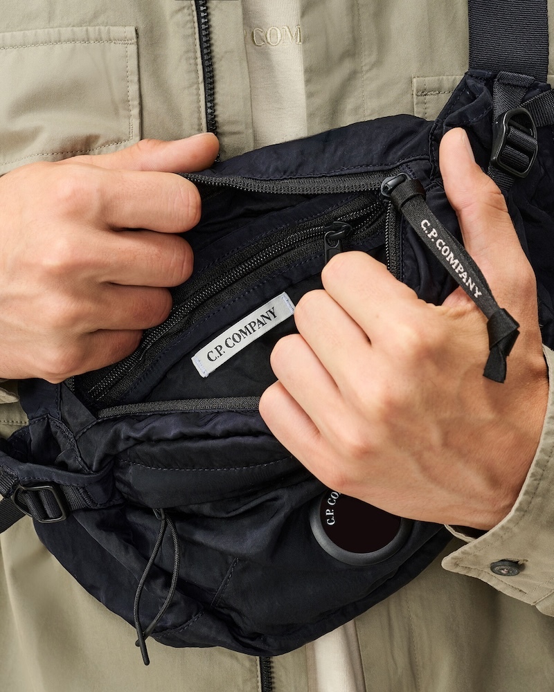 C.P. Company - Nylon B Lens Waist Bag - RCCMAC734A005269G888 TOTAL ECLIPSE
