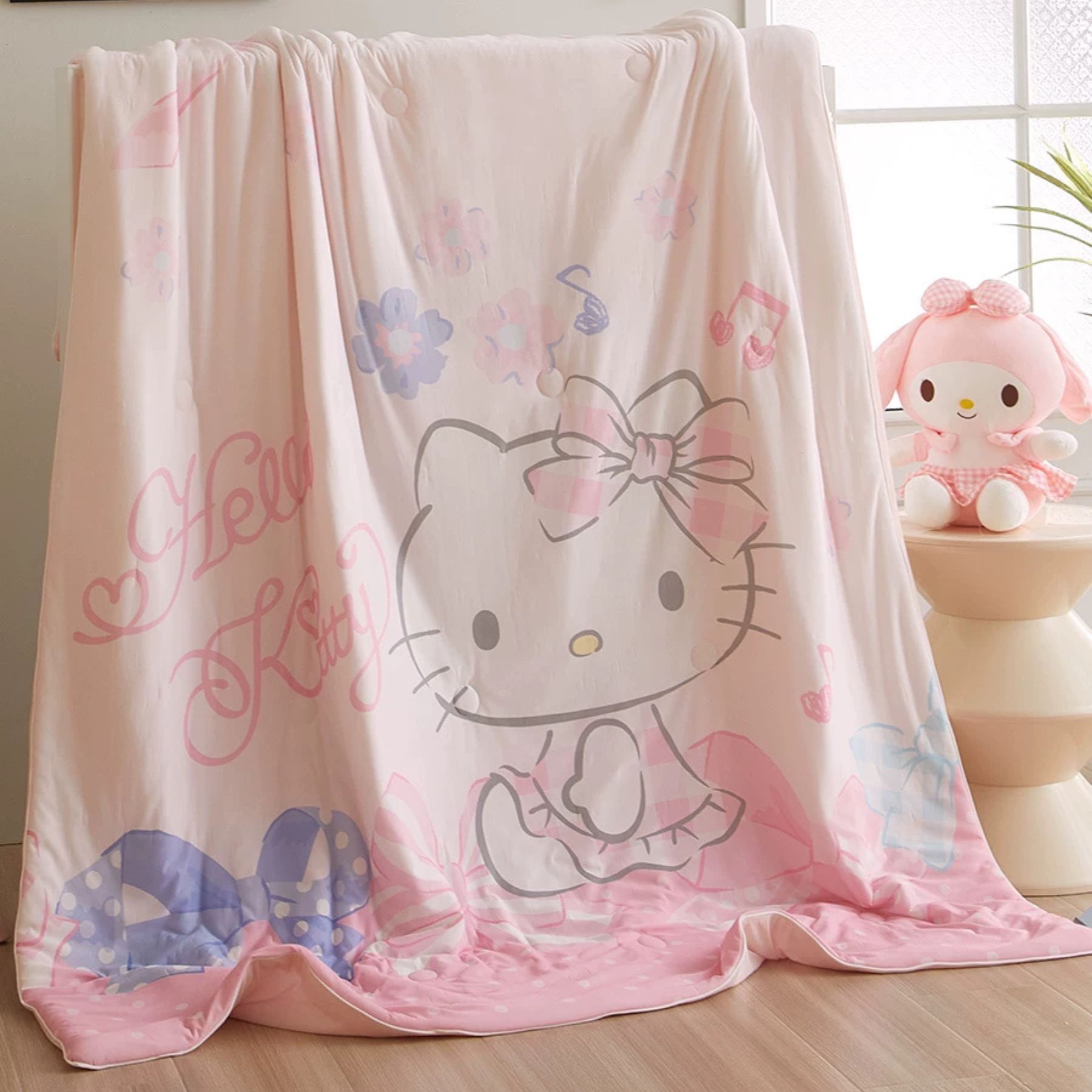 Hello Kitty Sanrio Summer Cool Quilt Blanket