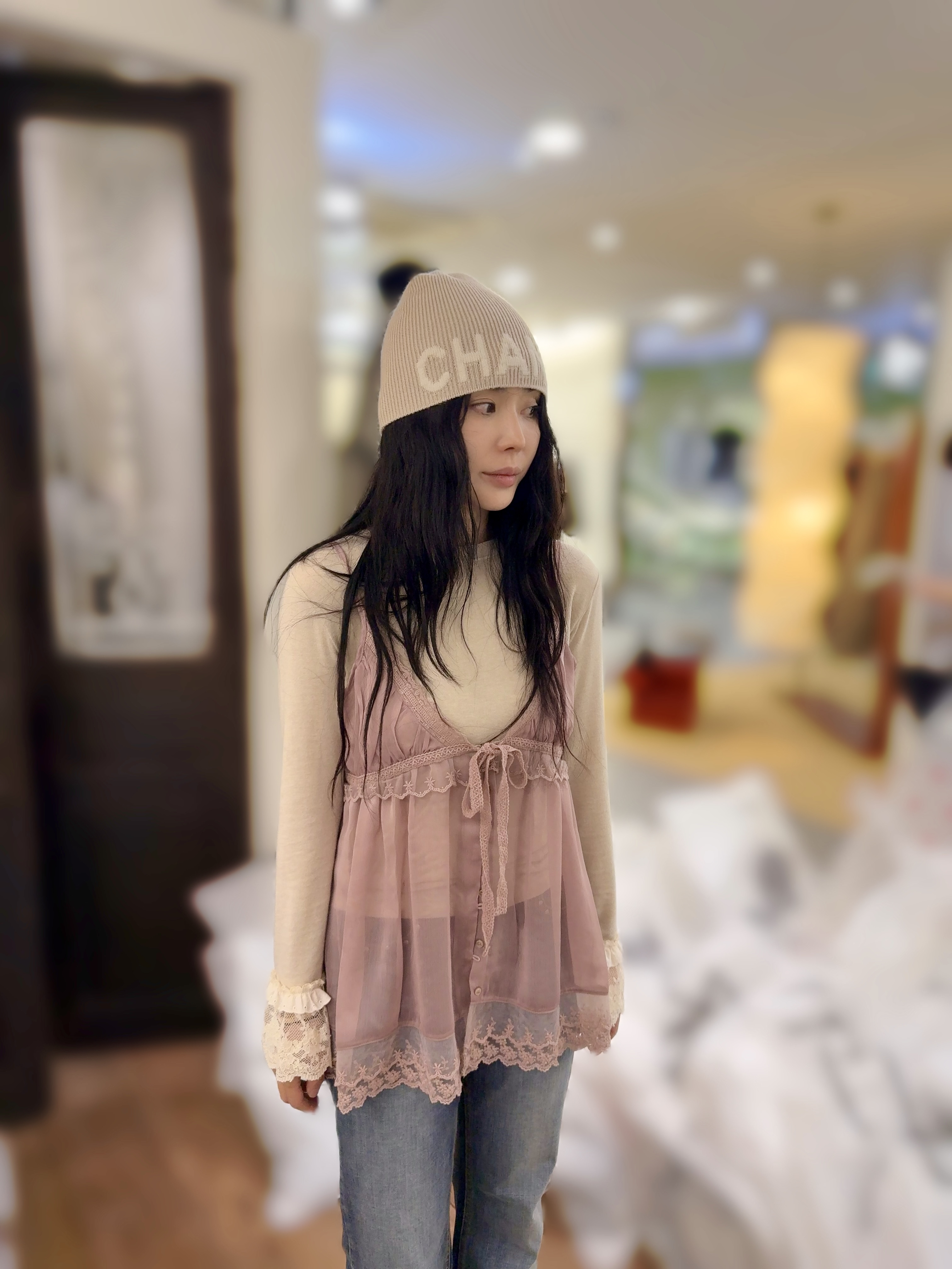 FW21  吊帶 開胸 長26 $639