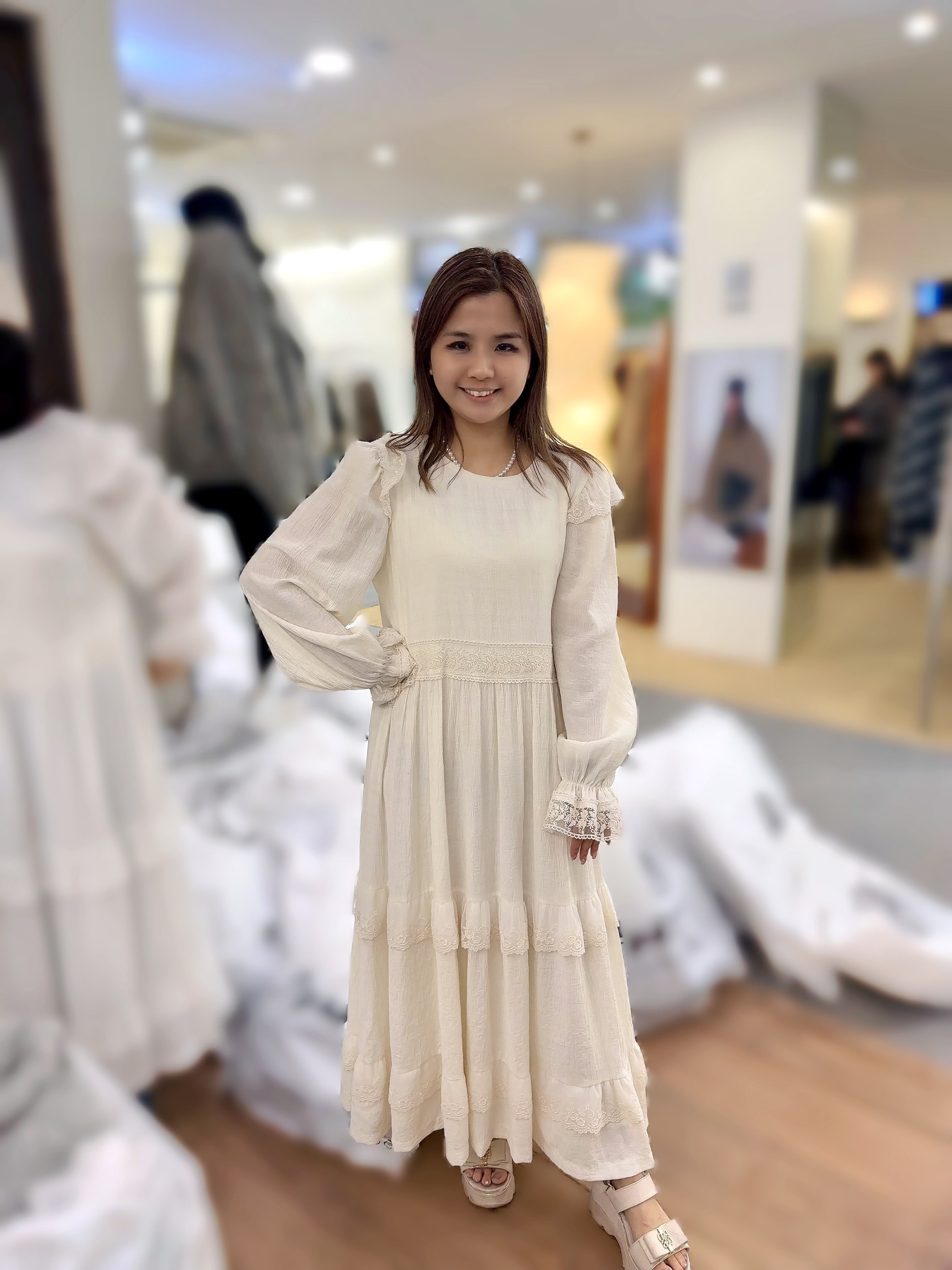 FW02  高質仙氣連身裙 👗 胸40 腰39 HIP42 長48.5 $819 校長價