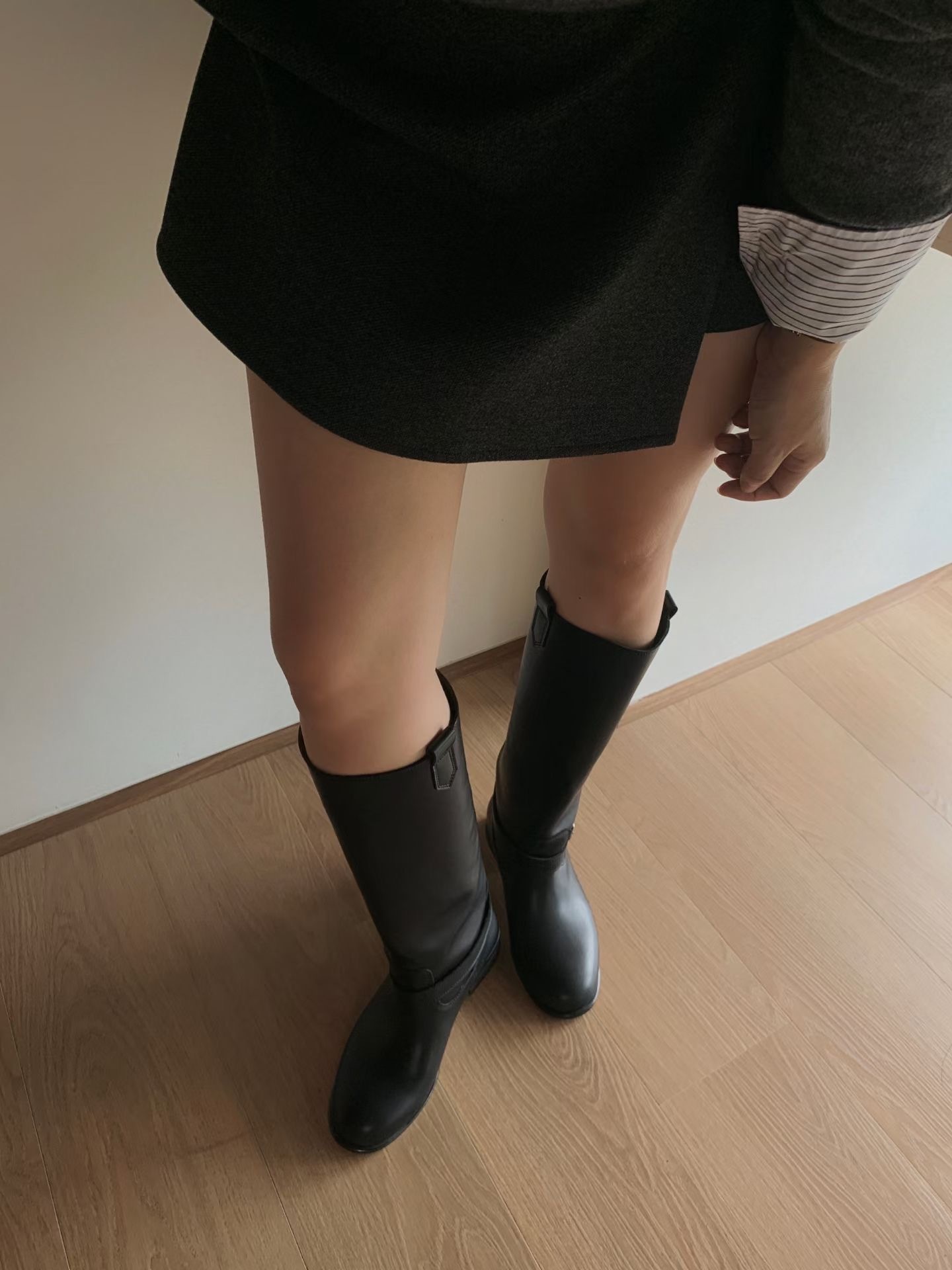 直筒牛皮長靴