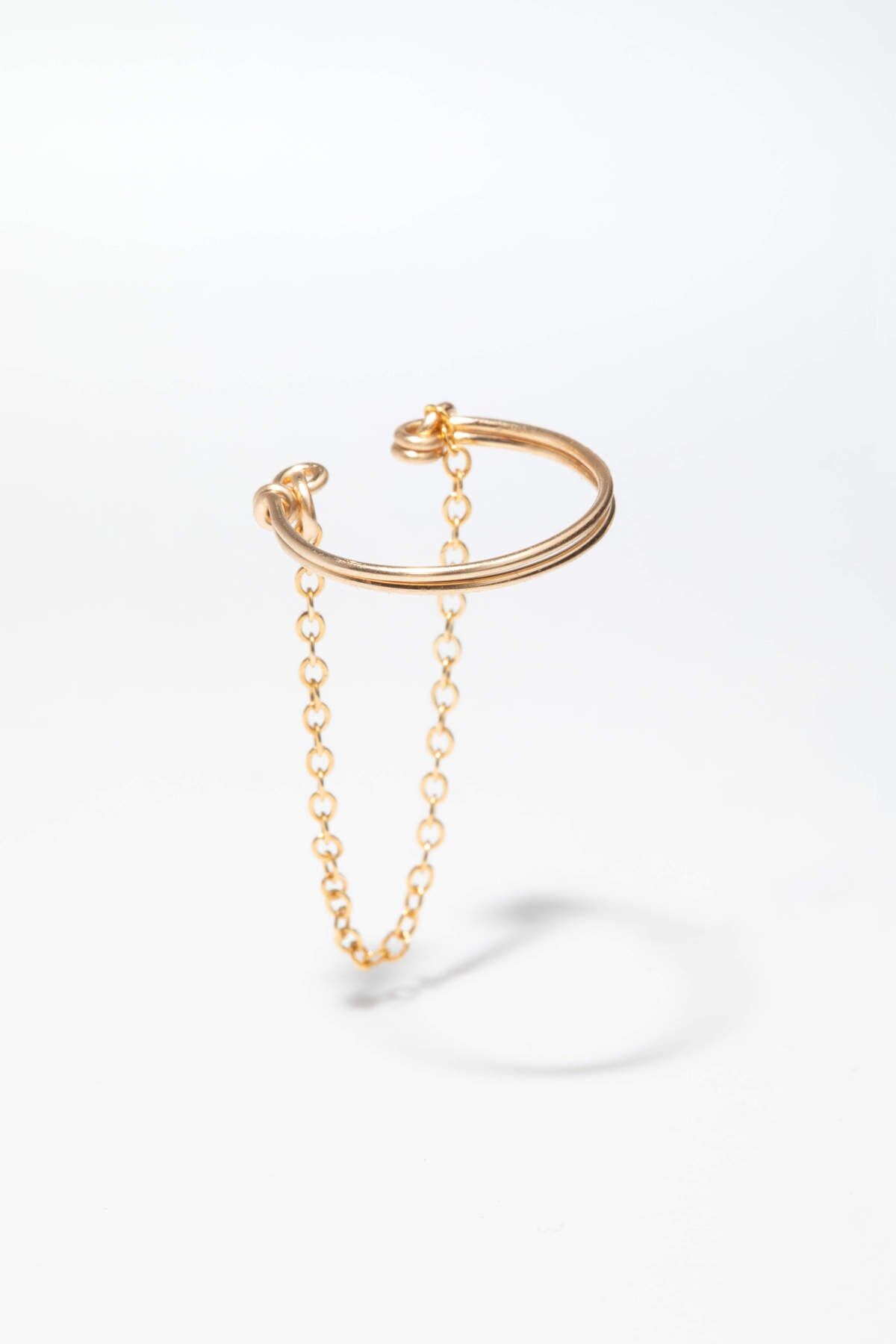 1YA0915-247 [YAY PARIS] Chain Conch 鏈條耳甲仿穿孔耳飾 #380sicn100-unun (EU)