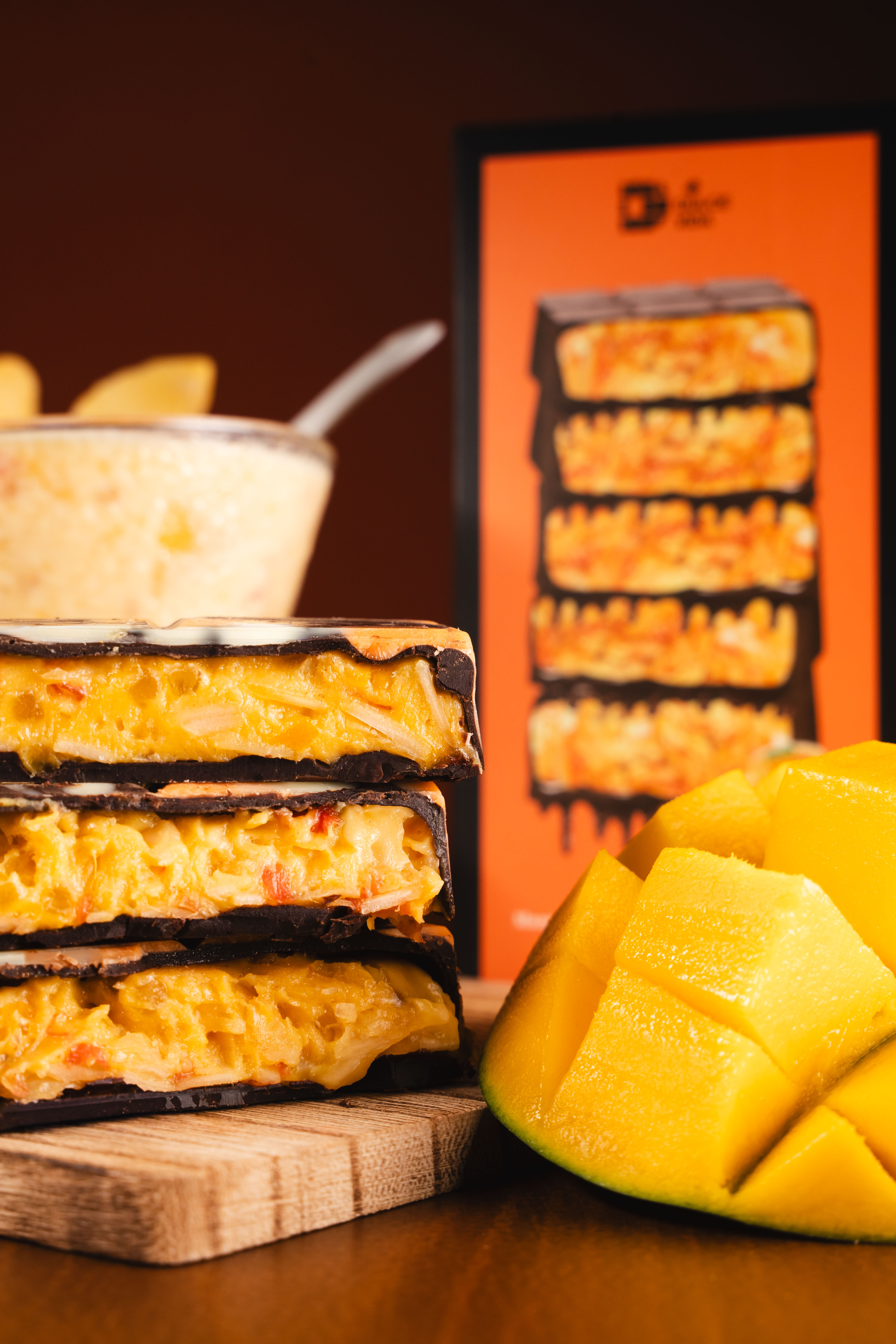 Mango Pomelo Sago Dark Chocolate Bar (180g)