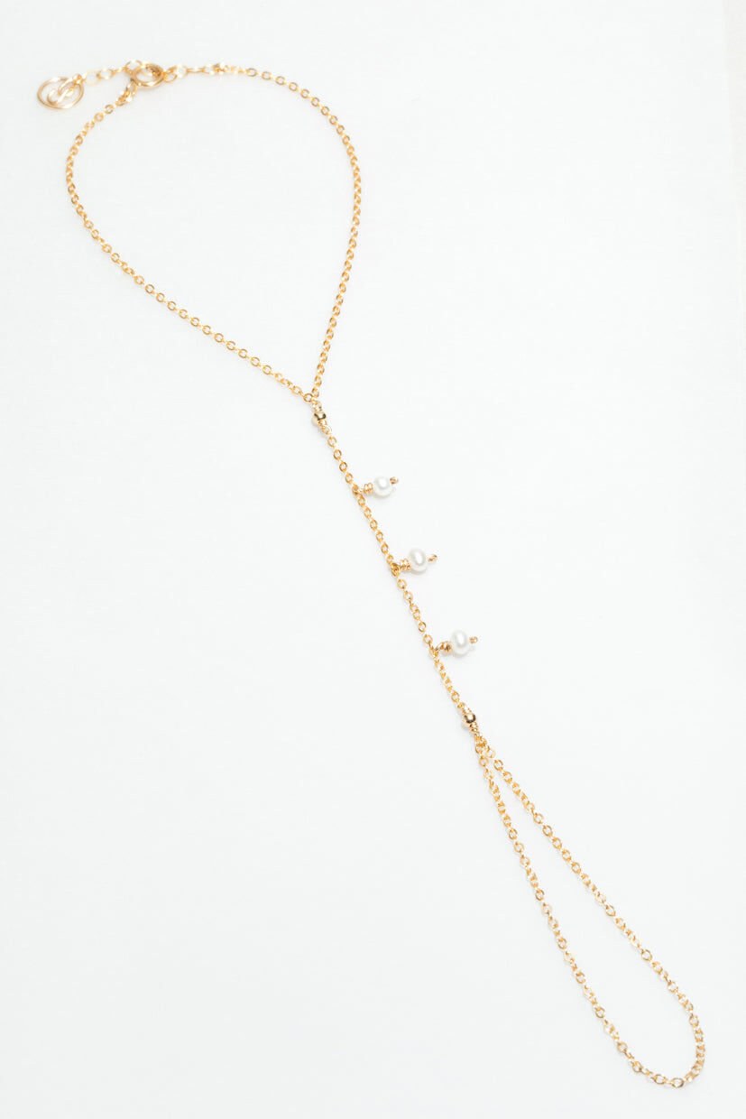1YA0915-284 [YAY PARIS] Nayla 養殖珍珠手部飾品 #130ppny101-unun (EU)