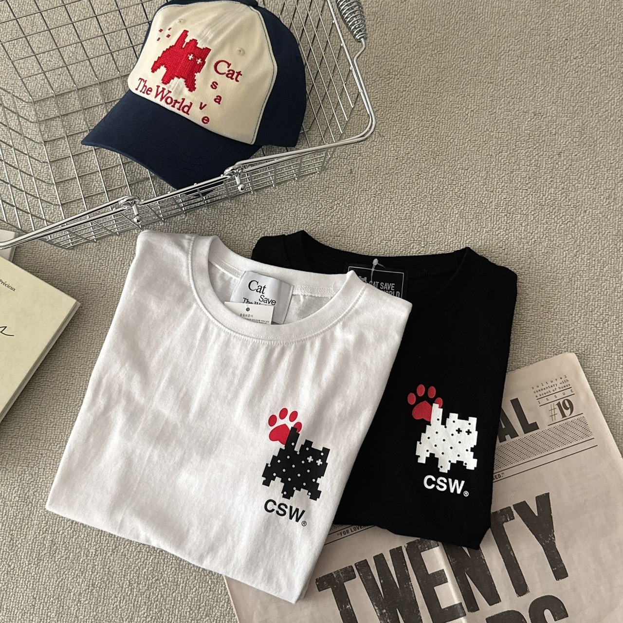 （現貨）韓牌 catsavetheworld CSW KIRI 腳印 波點 像素貓咪 短T S-P00000CO