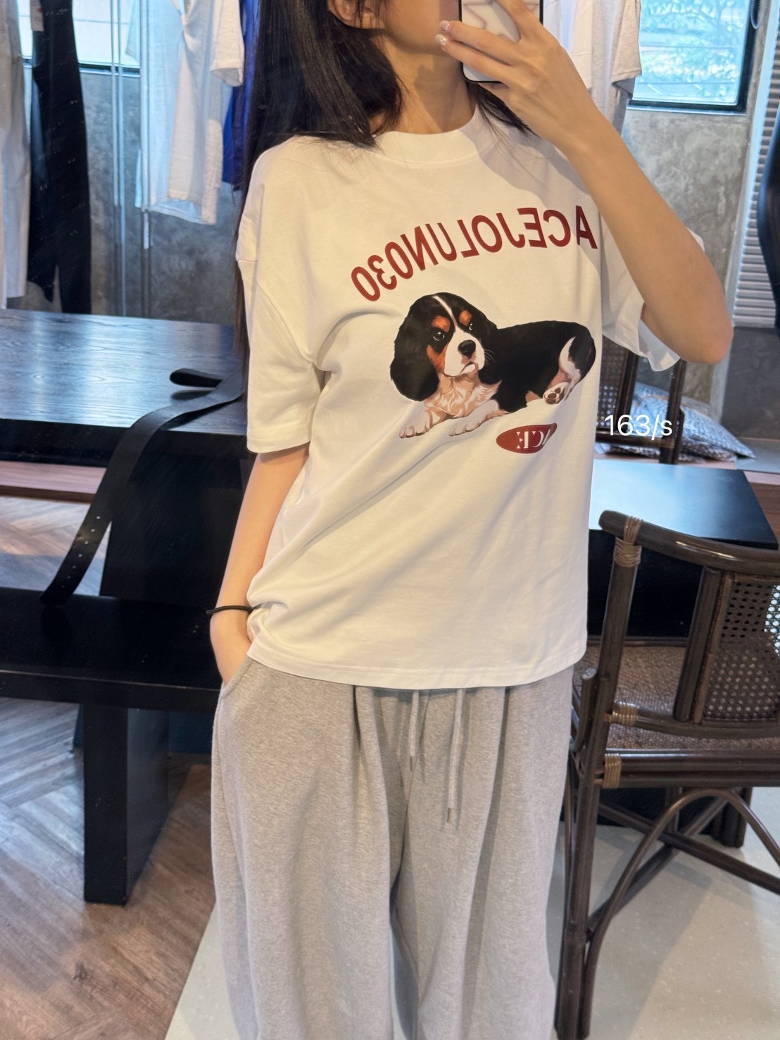 <超級舒服!!挖到寶🫶🏻>泰國咖啡廳 ACE JOLUN 棉質可愛tee  男孩女孩款 黑白