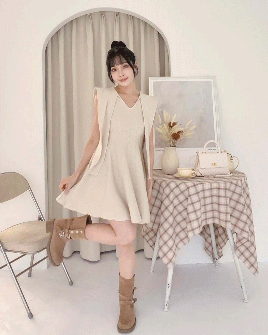 LINA LINA漂亮好感刺繡織紋假兩件披肩洋裝-奶油杏