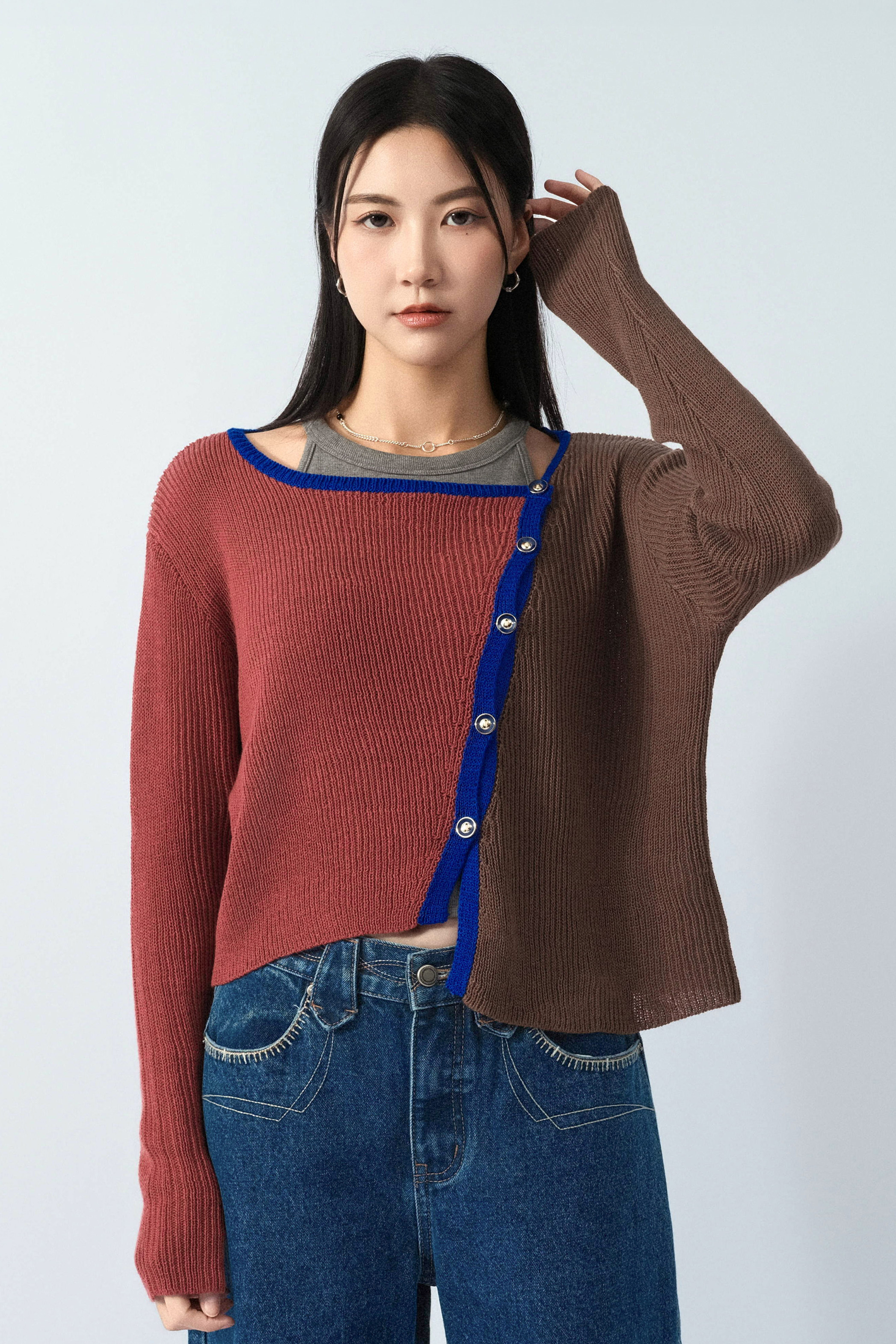 斜鈕扣左右拼色cardigan (現貨款式）