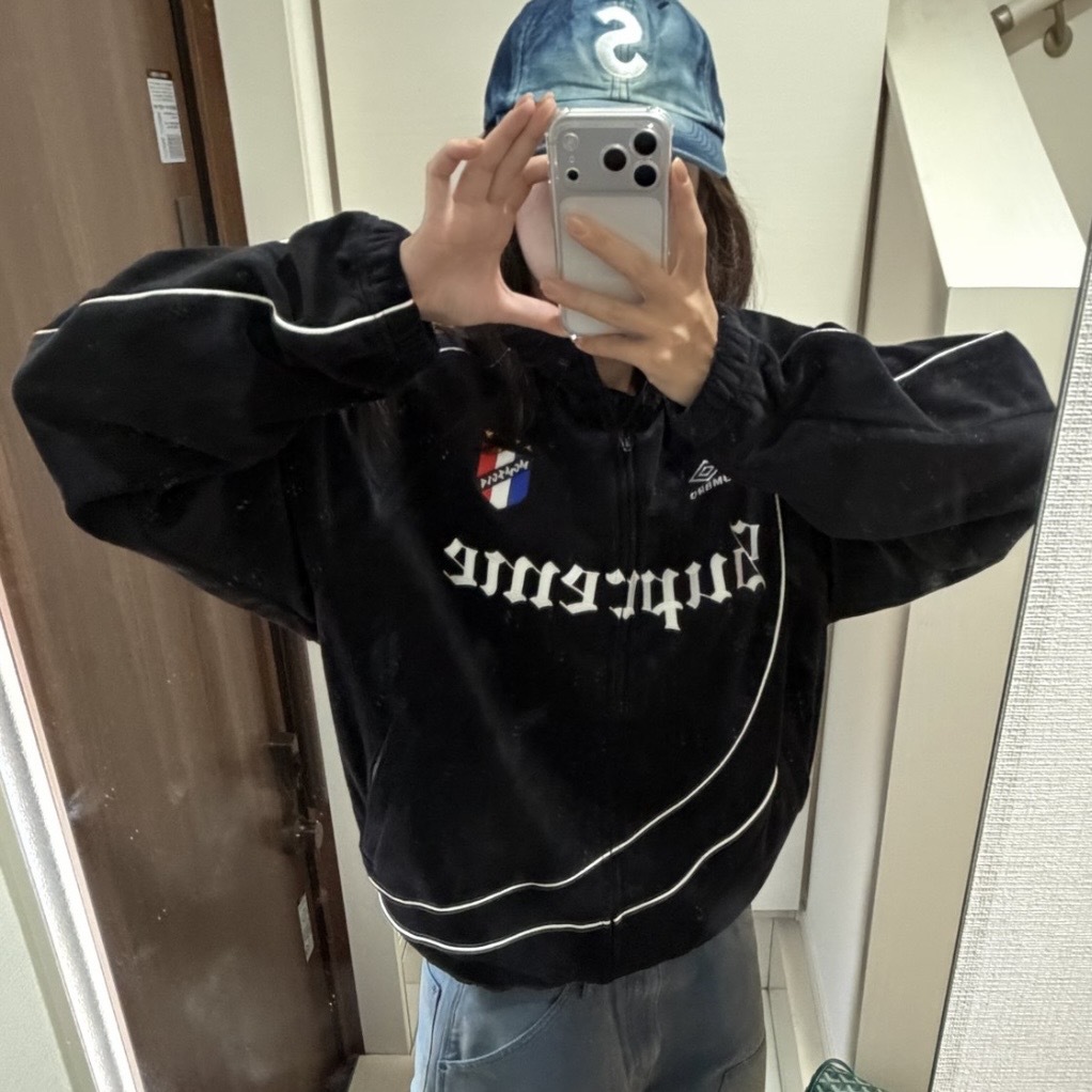 SUPREME X UMBRO 燈芯絨 歌德字體 外套 FW26 聯名款 兩色 秋冬服飾