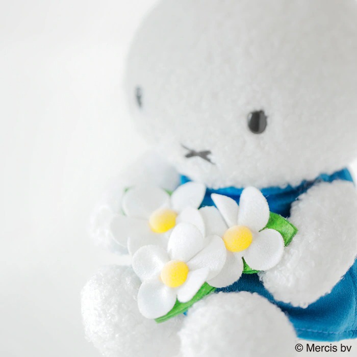 【 10/6收單 】日本代購 Miffy 米菲兔 miffy’s Garden 藍花抱花絨毛玩偶
