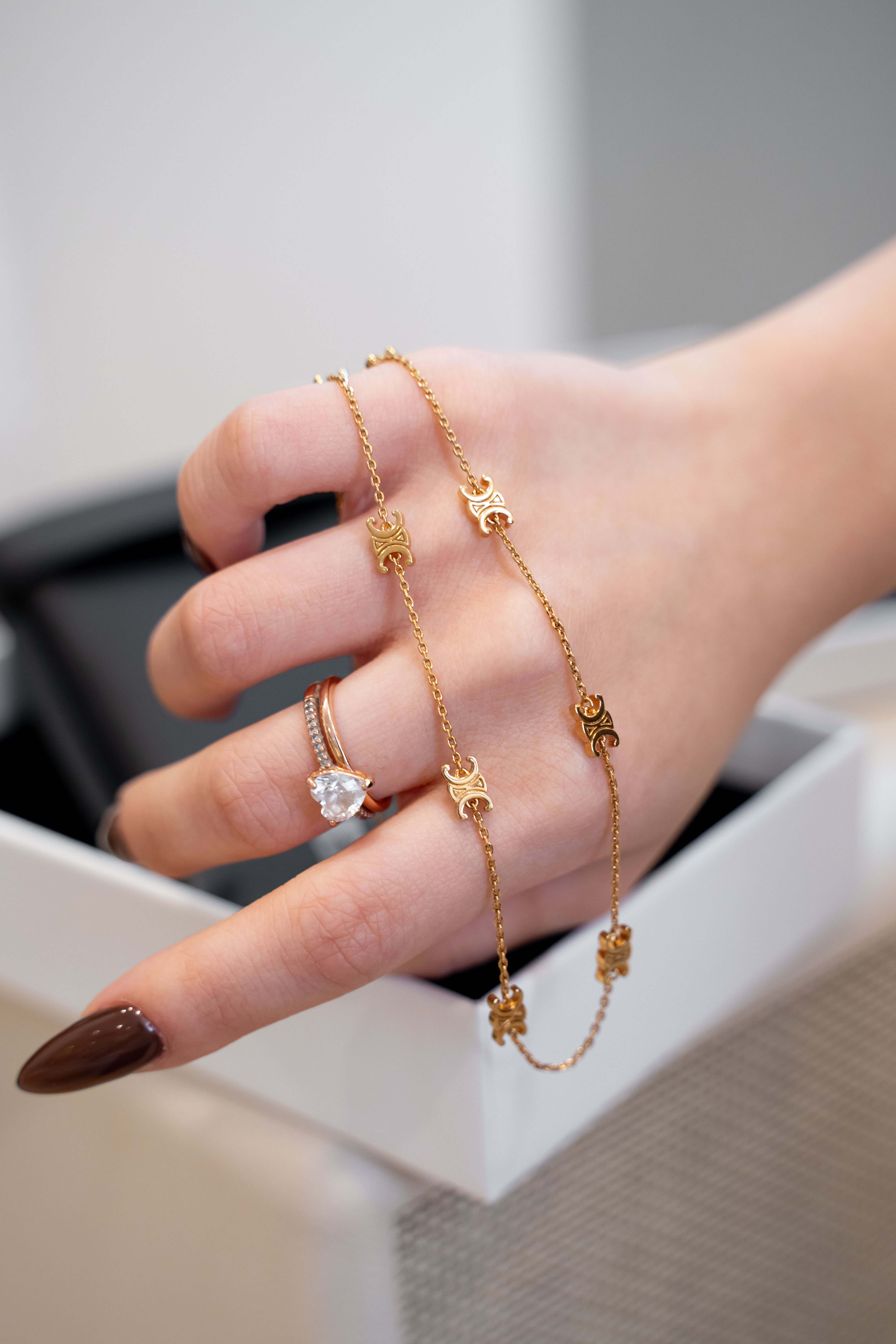 Celine Mini Triomphe Necklace 凱旋門金色頸鏈項鏈