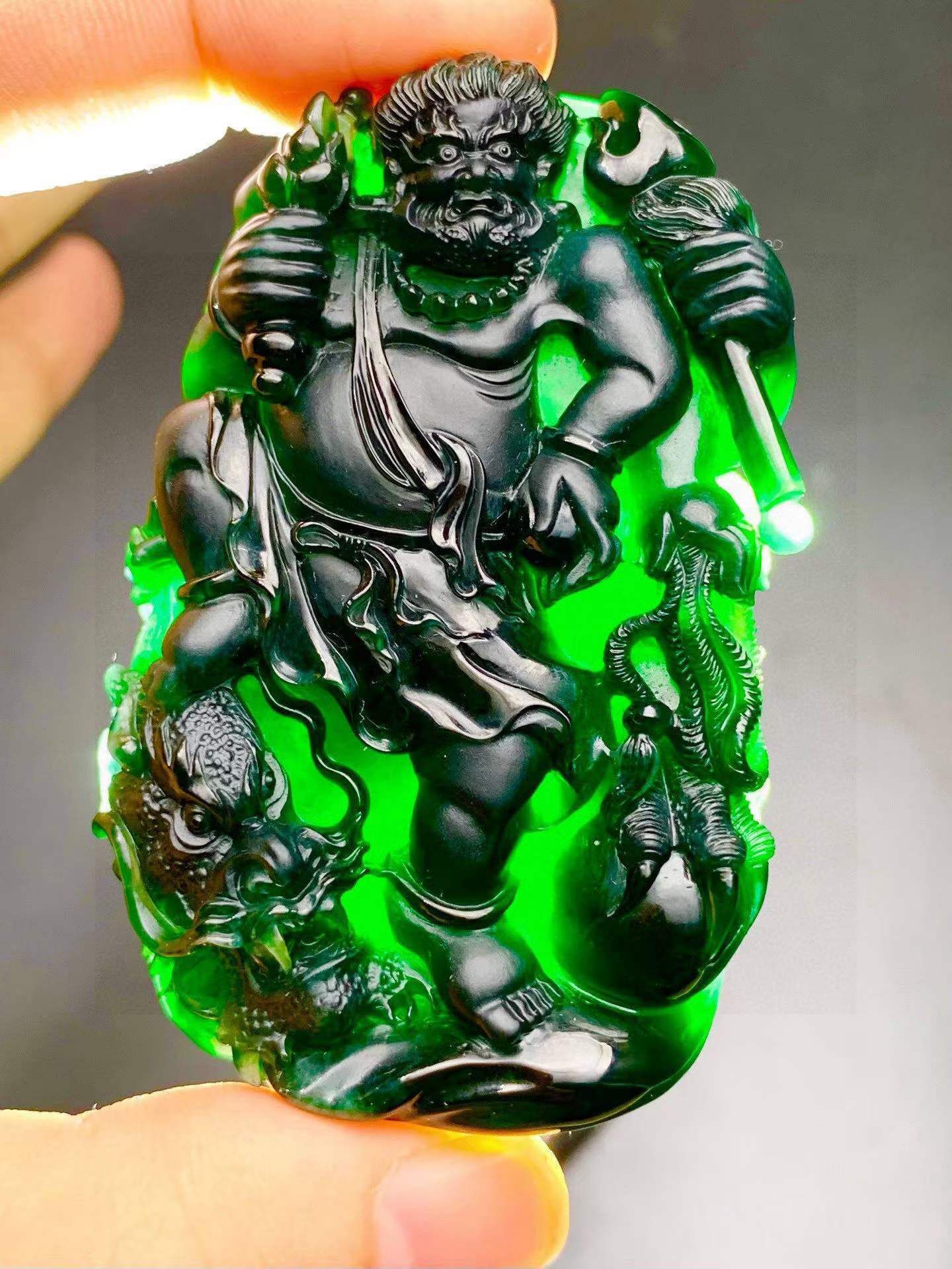 8315944 翡翠墨翠神龍鐘馗