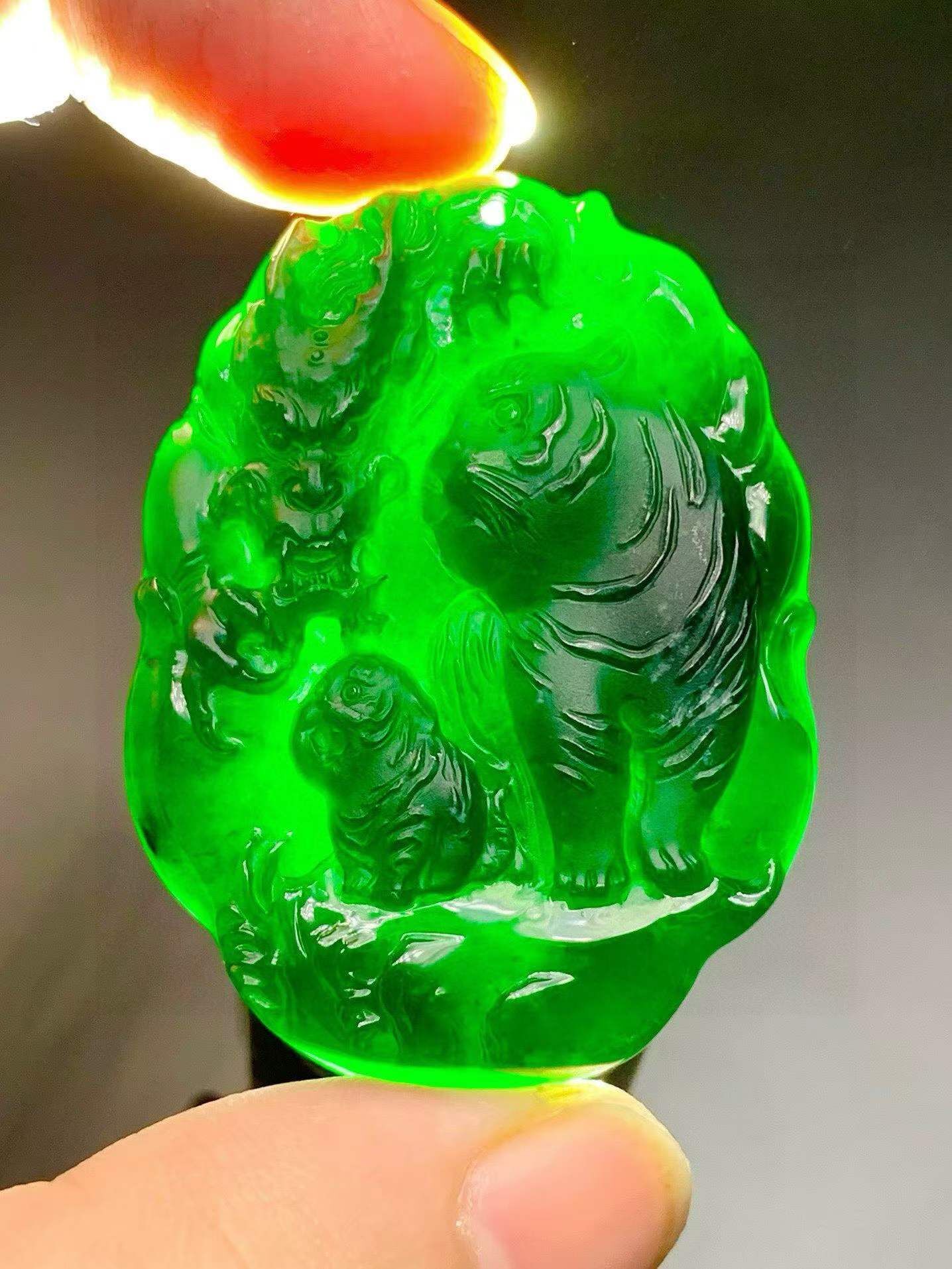翡翠墨翠萌虎寶寶,天然翡翠A玉, 緬甸玉, Jade, Jadeite