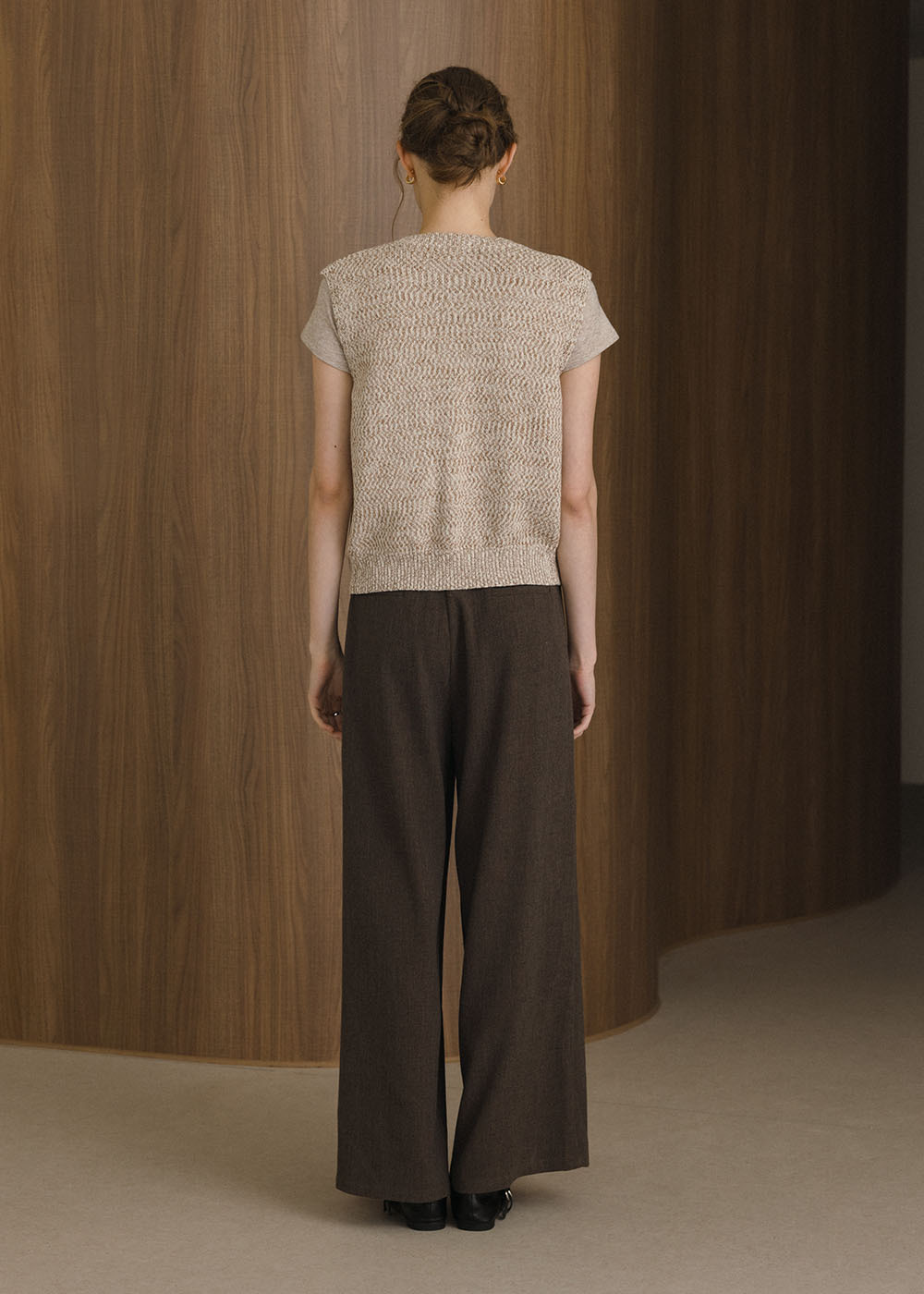 棉紗混紡雙口袋針織背心-卡其