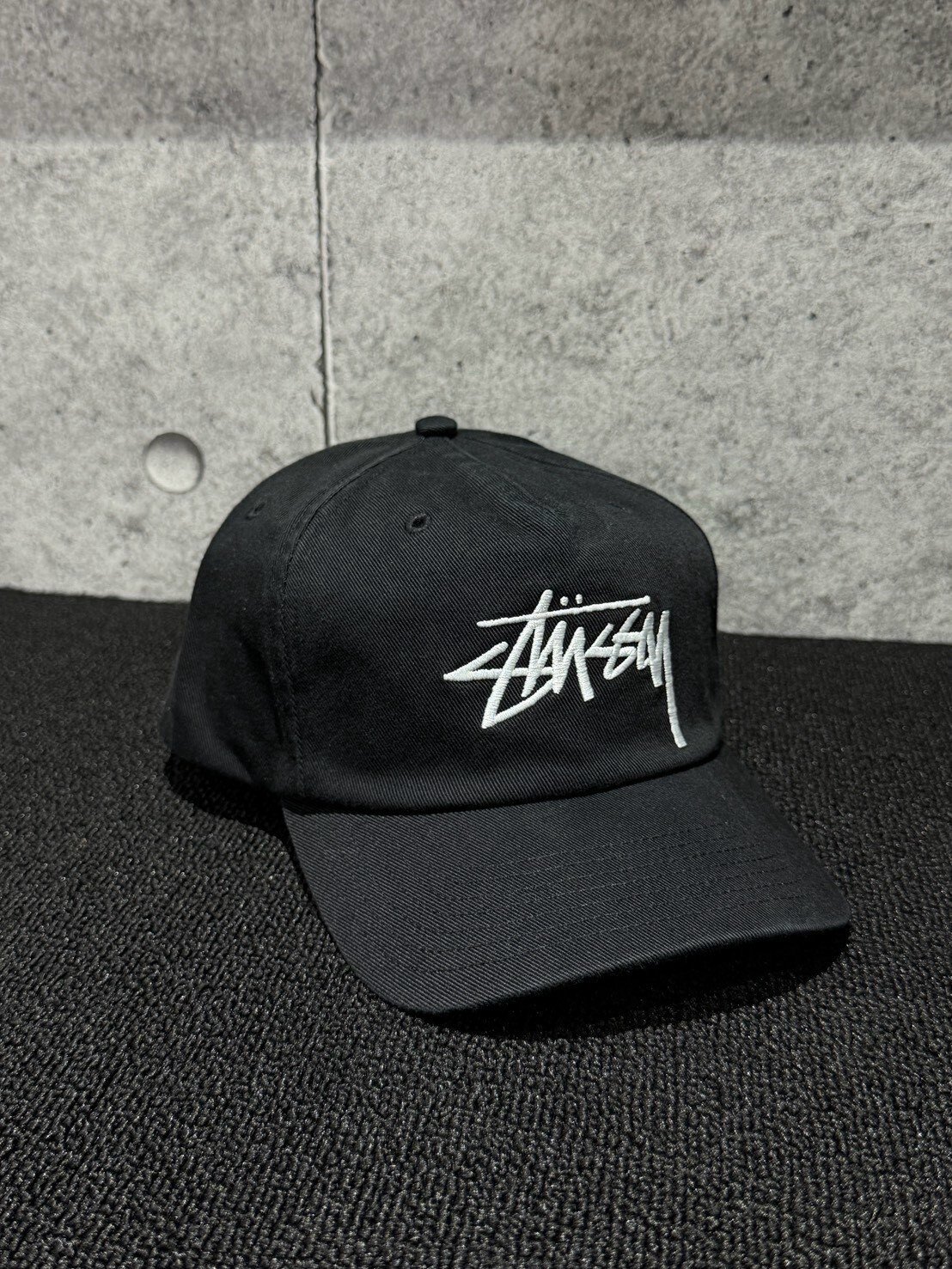 STUSSY 經典字體Logo 黑色老帽 綠內帽檐