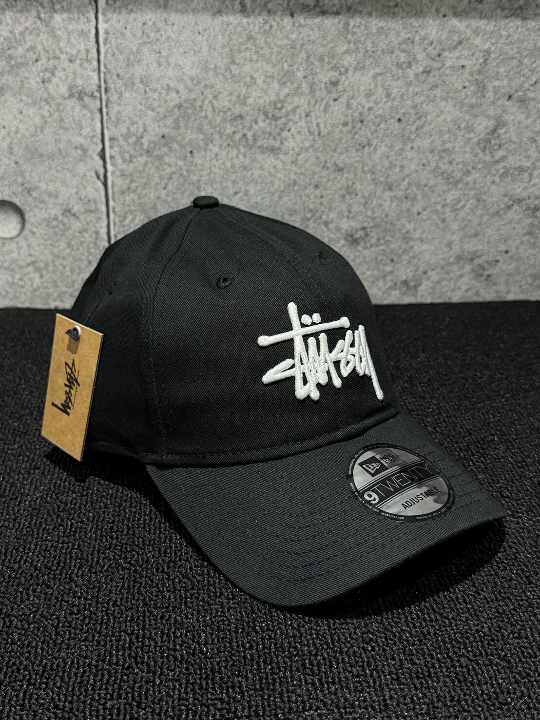 STUSSY 經典刺繡字體Logo 全黑老帽