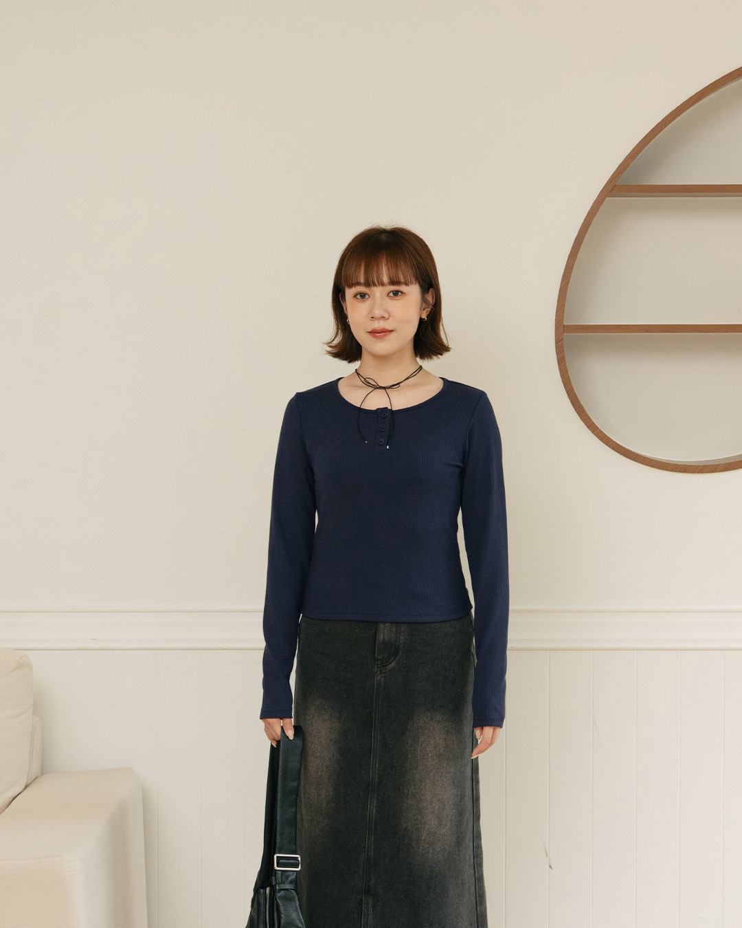 Fitted Long-Sleeve Top with Half-Button Placket – Dark Blue (S/M/L)【01099987】in stock+pre-order
