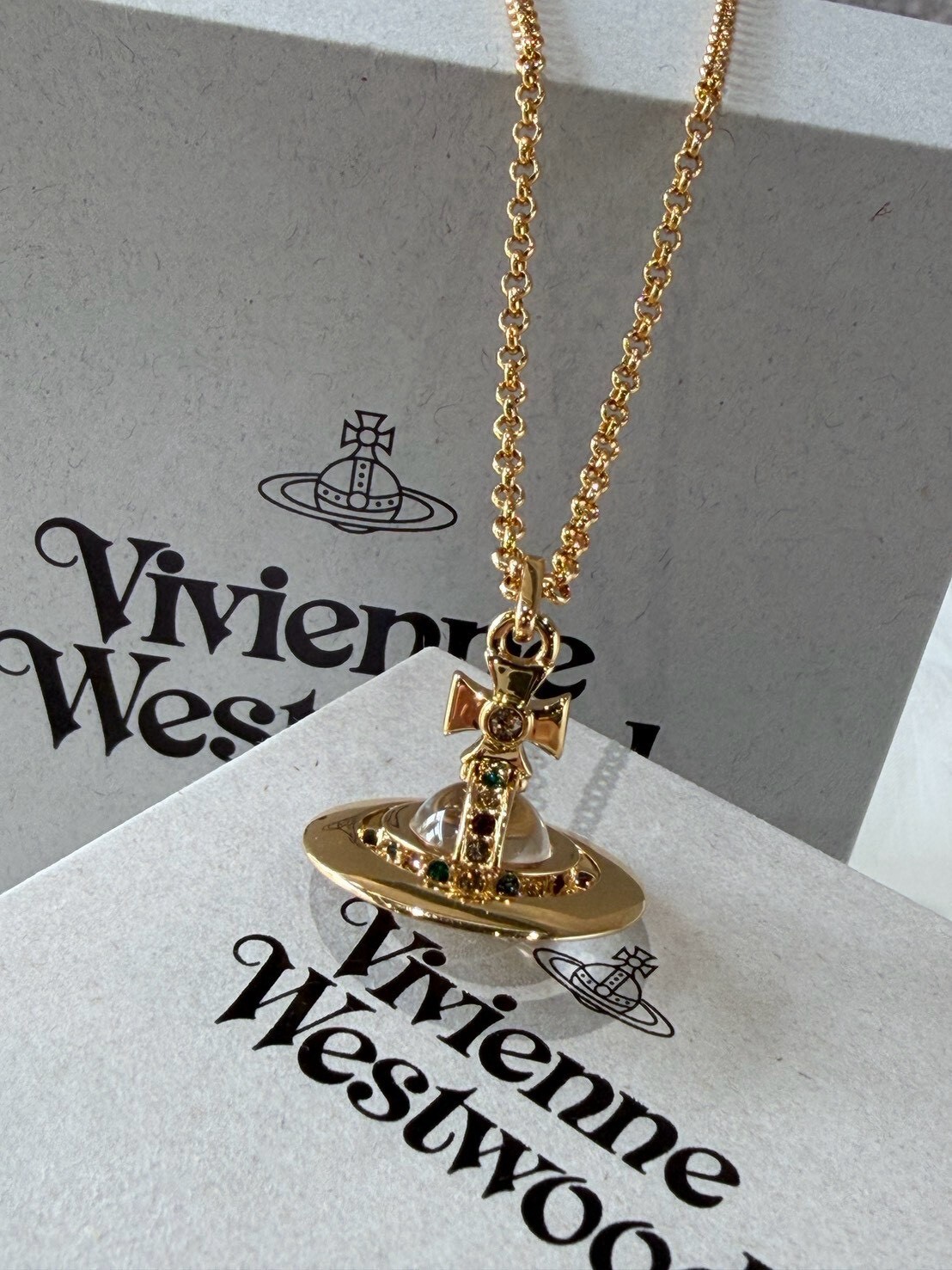 Vivienne Westwood Orb 金色 經典款土星Logo項鍊 NANA款 西太后