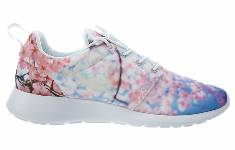 【代購】Nike Roshe One 'Cherry Blossom' Women's 819960-100