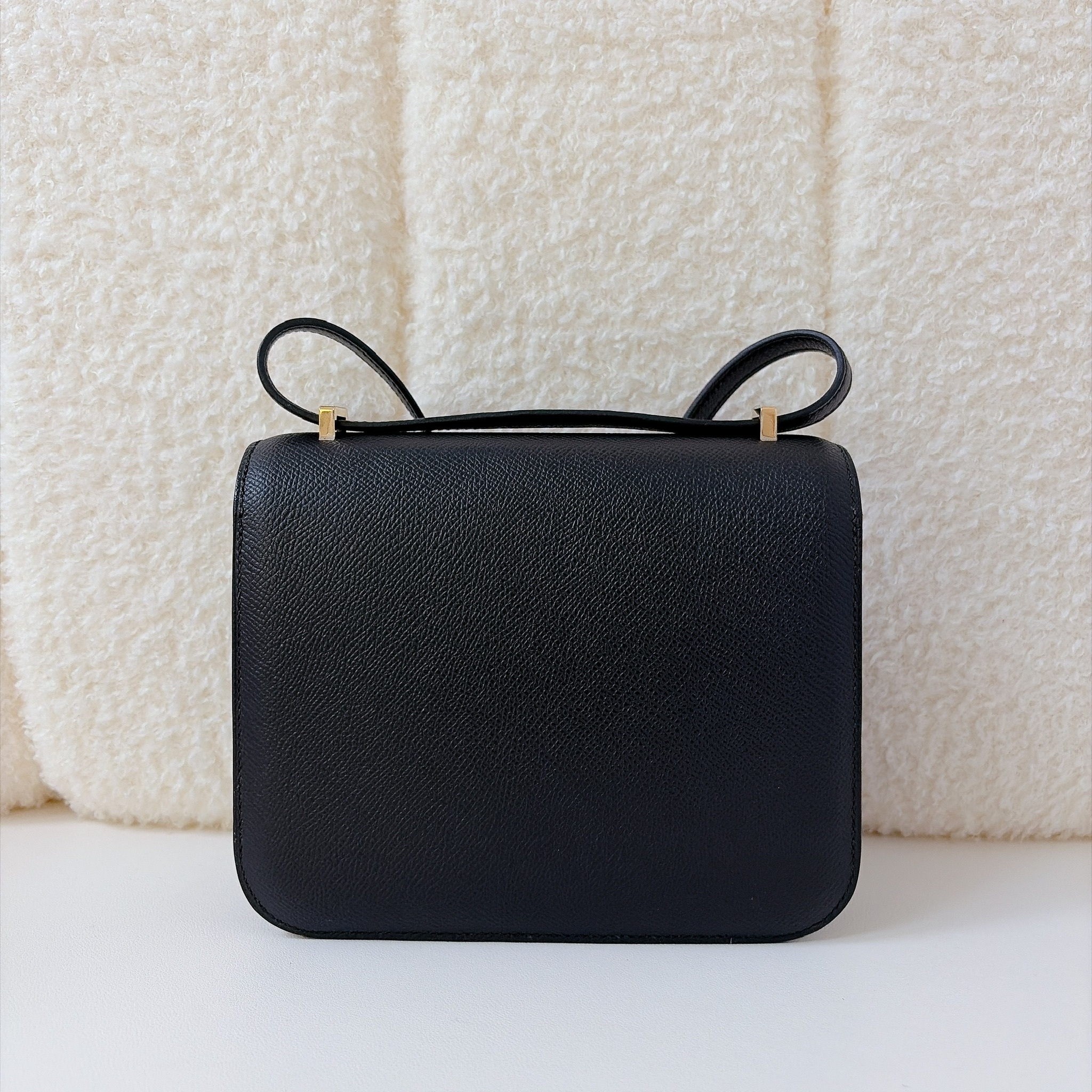 Hermès Constance 18 - Noir / GHW