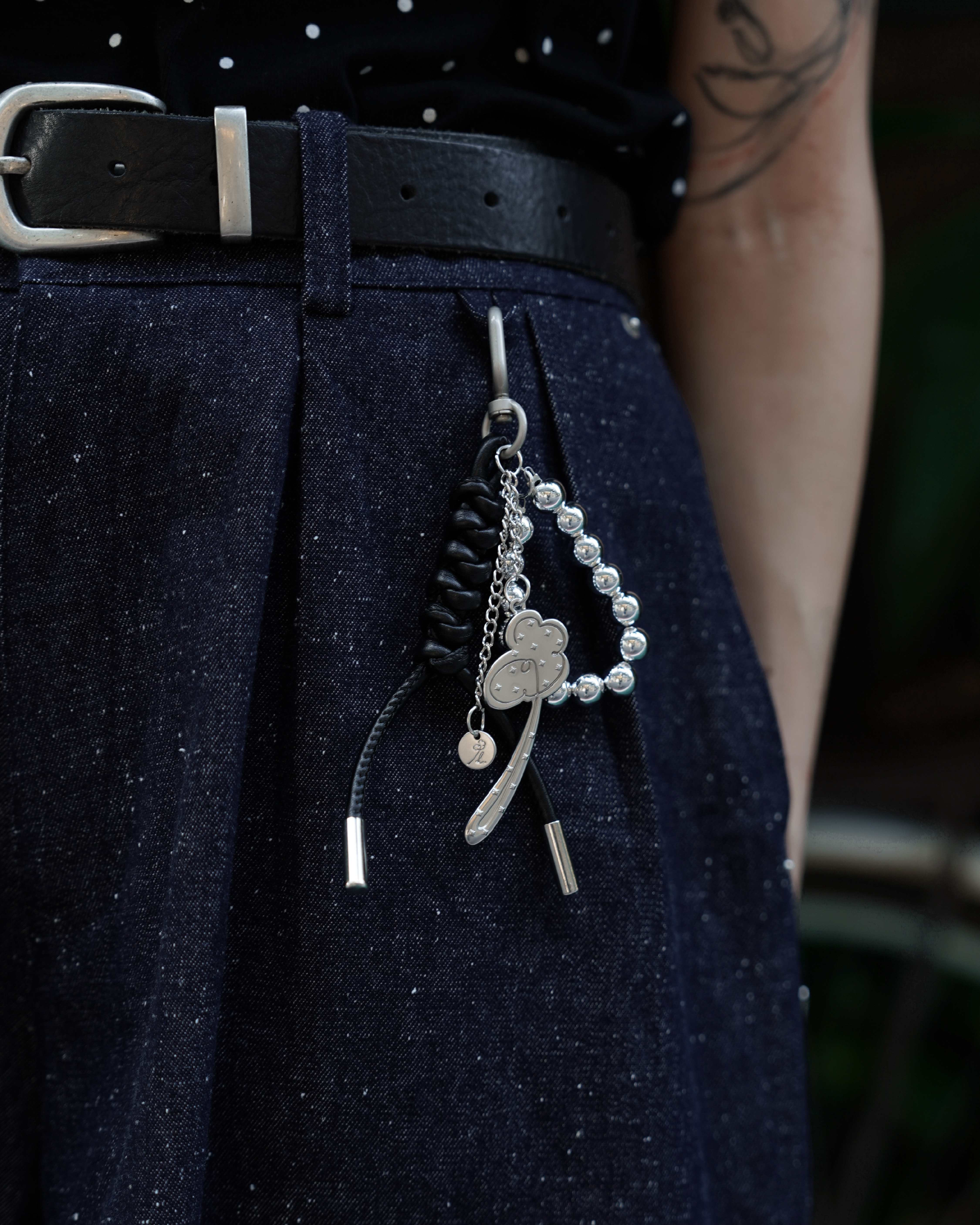 【 Kiki.co made 】Little Kiki.co Bloom Charm - Black「ＫＩＫＩＣＯ ＭＡＤＥ滿５００加購品，未達標不出貨」