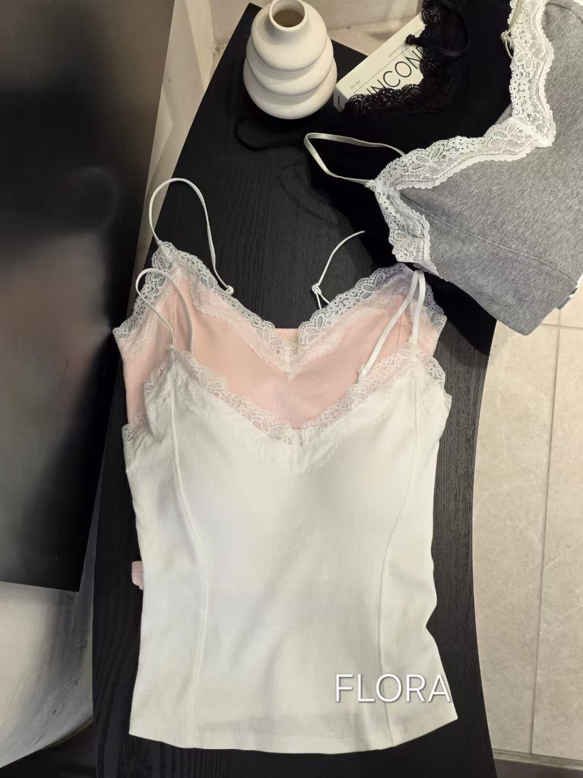 FL7130 精緻蕾絲花邊車線棉質Bra Top