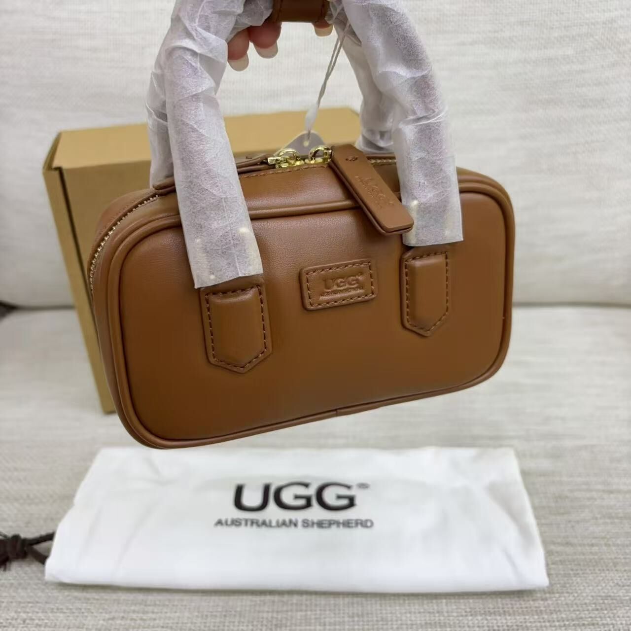 UGG55 -M
