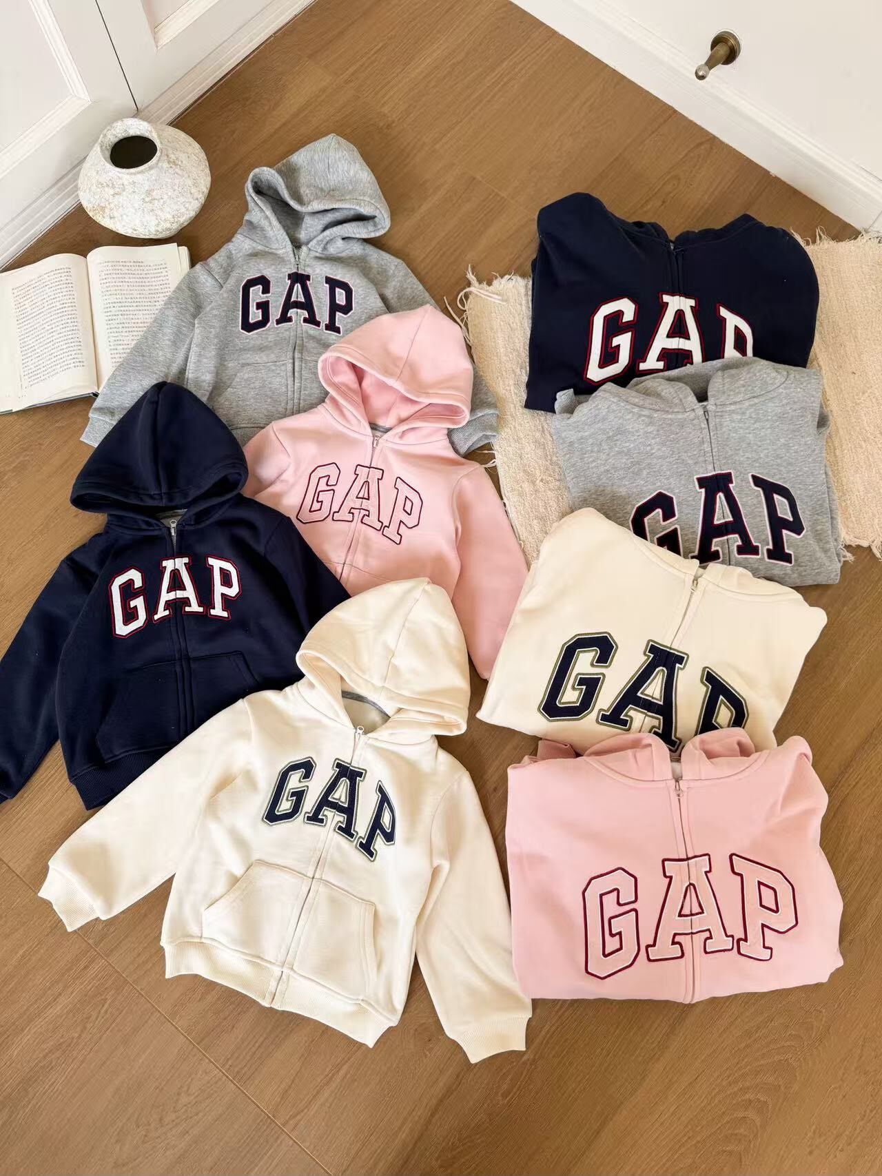 廠單 Gap牛奶絨親子外套