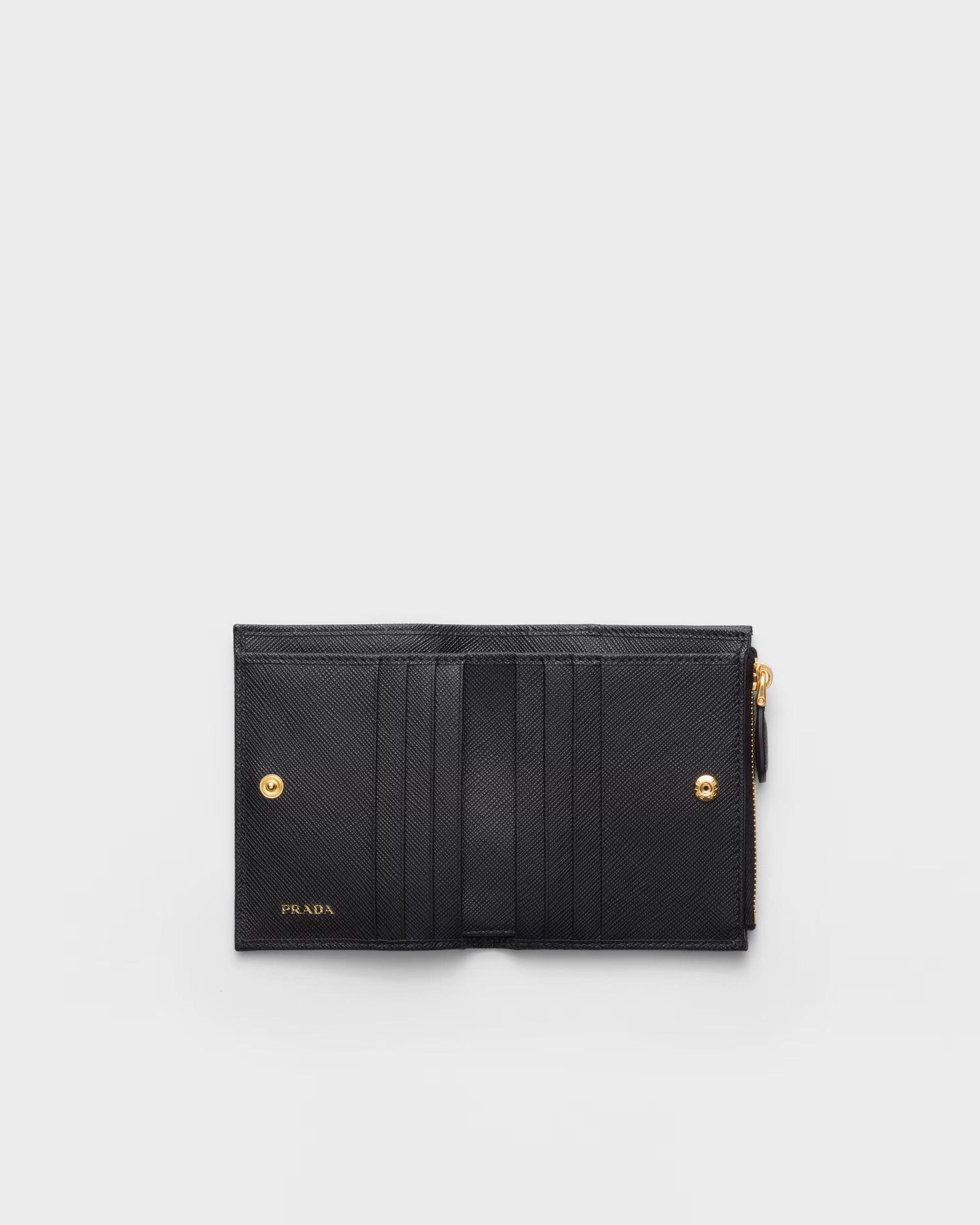 1FF0918-240 [PRADA] 小型 Saffiano 皮革銀包 黑色 #1ML050QHH (EU)