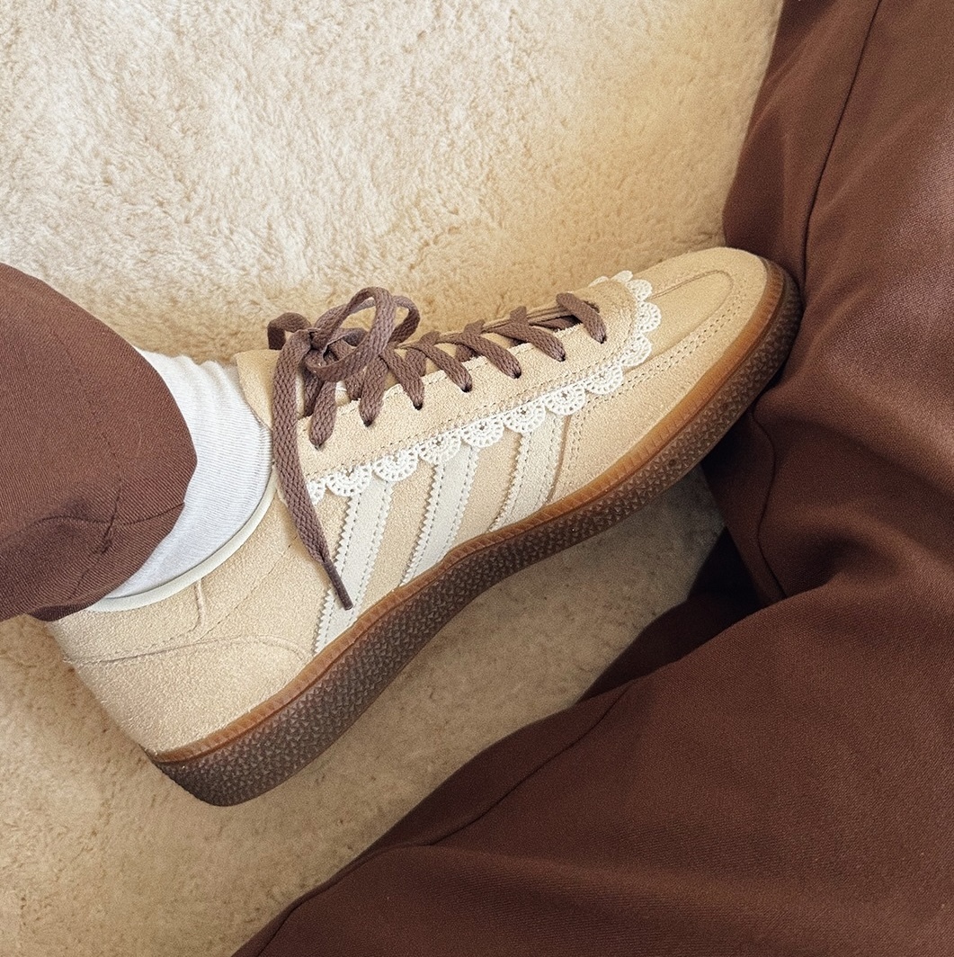 adidas Handball Spezial 淡奶茶蕾絲小花邊
