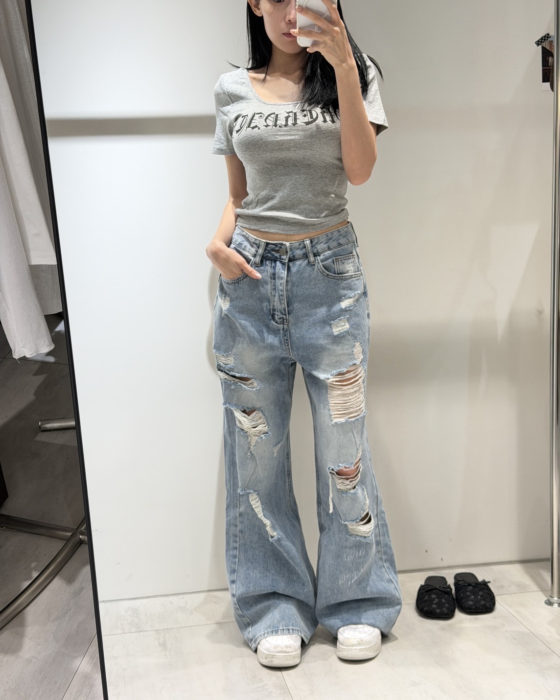 個性出街刷破牛仔寬褲(9156)