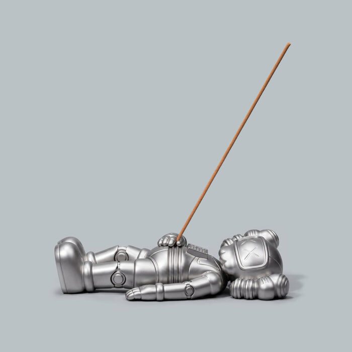 KAWS:HOLIDAY HANGZHOU - Incense Holder 杭州 香爐 線香座 銀色 公仔