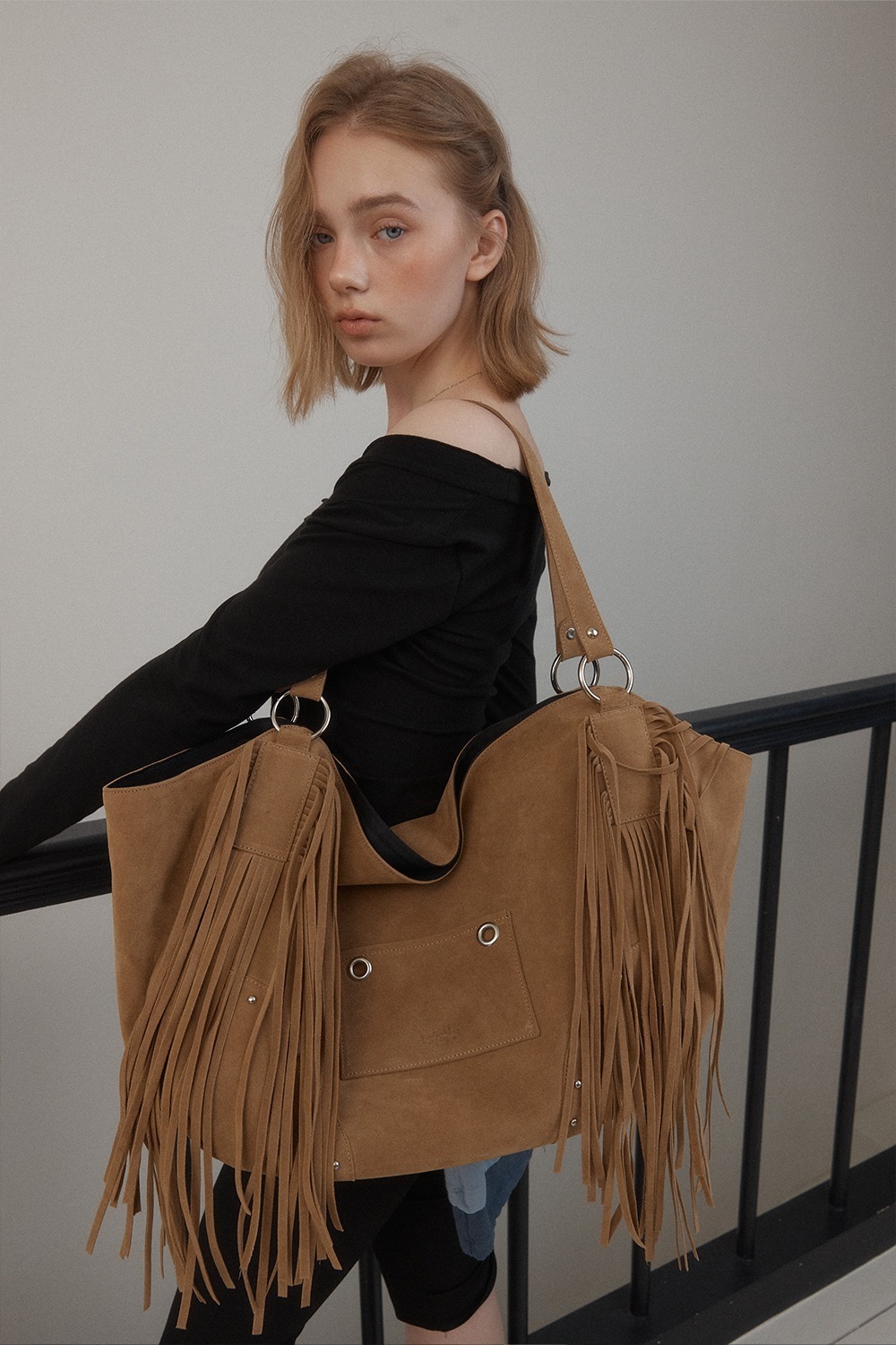 LETERIE｜Fringe Boho 流蘇麂皮肩背袋 - Suede Camel