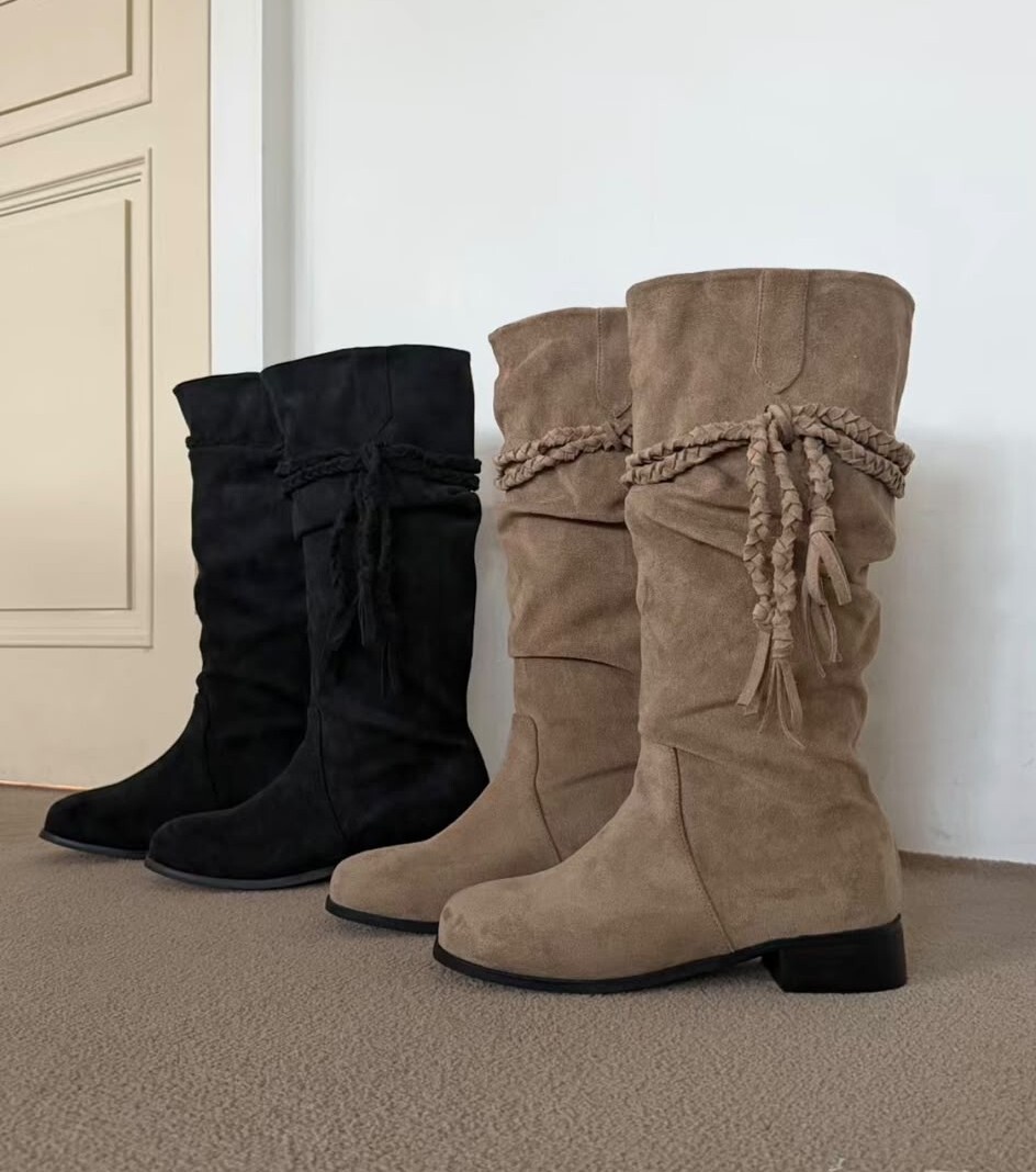 CC21 (#8416)  足碼  長BOOTS  SIZE:230~250   3CM 高 $649